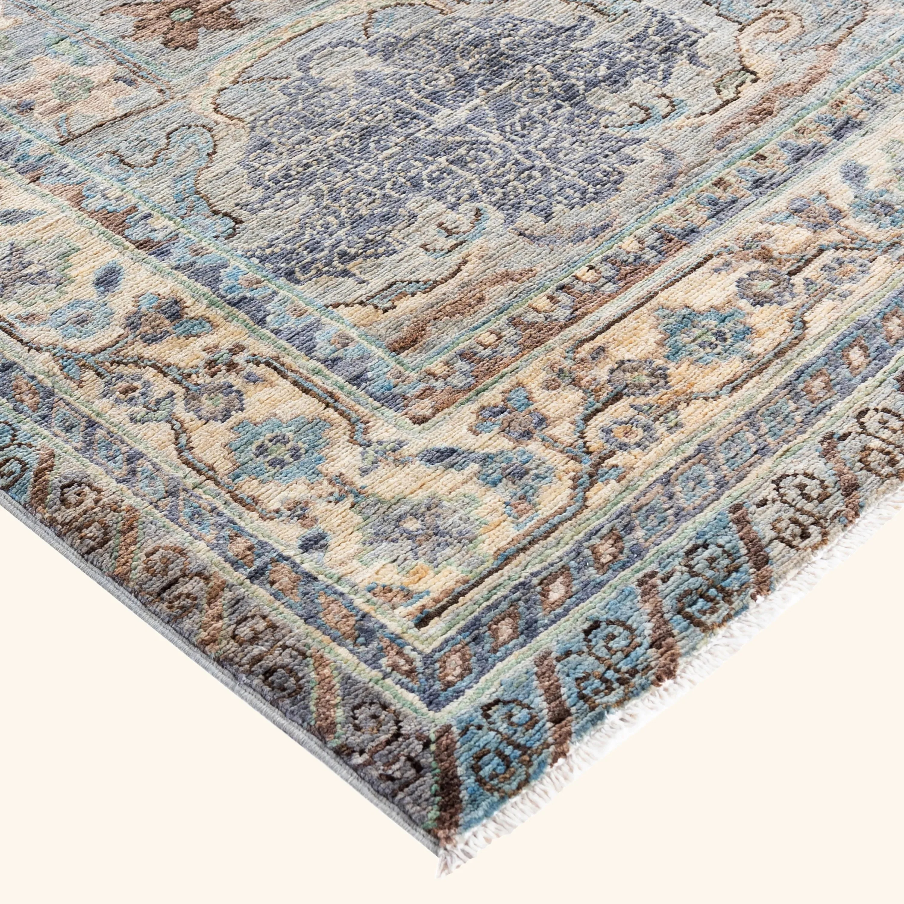 Grey Soluna Traditional Wool Rug - 8'2" x 9'10" - Image 2
