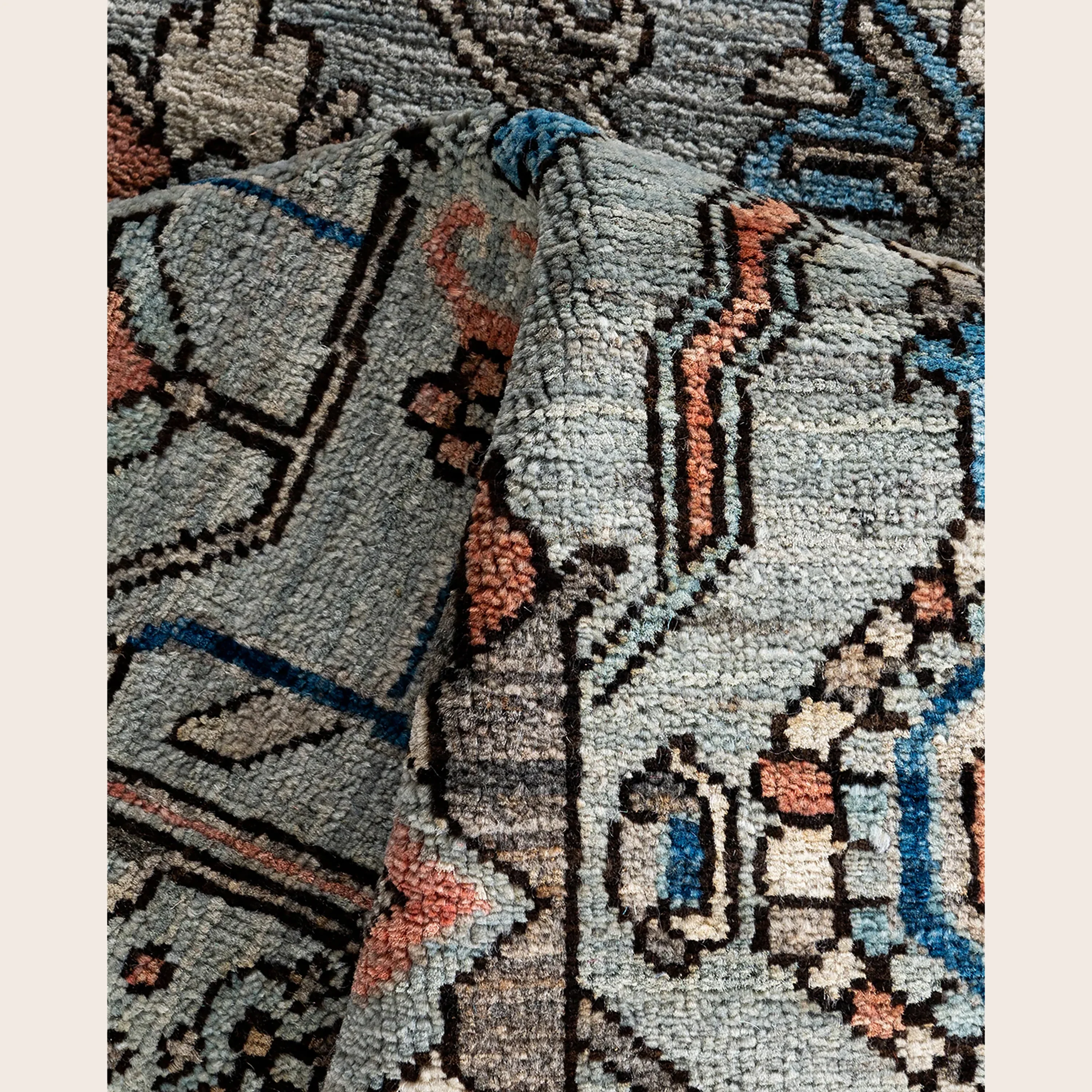 Grey Traditional Serapi Wool Runner - 2'9" x 7'7" - Image 6