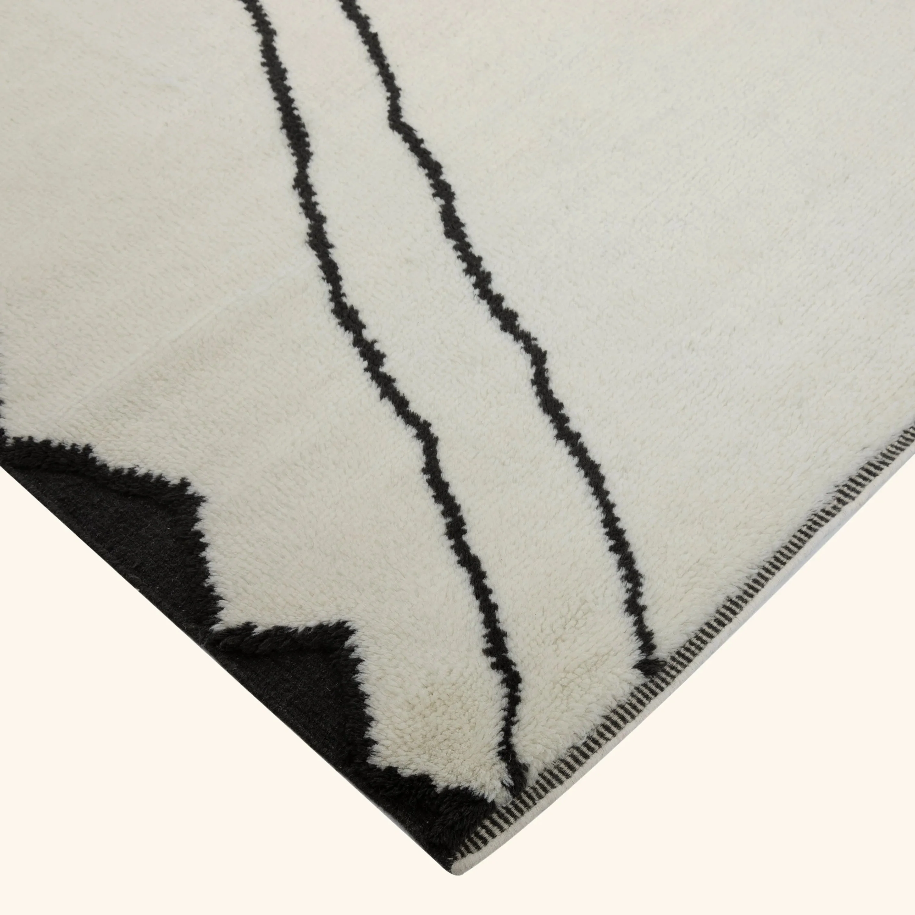 Cream Moroccan Wool Rug - 6' x 9' - Image 3