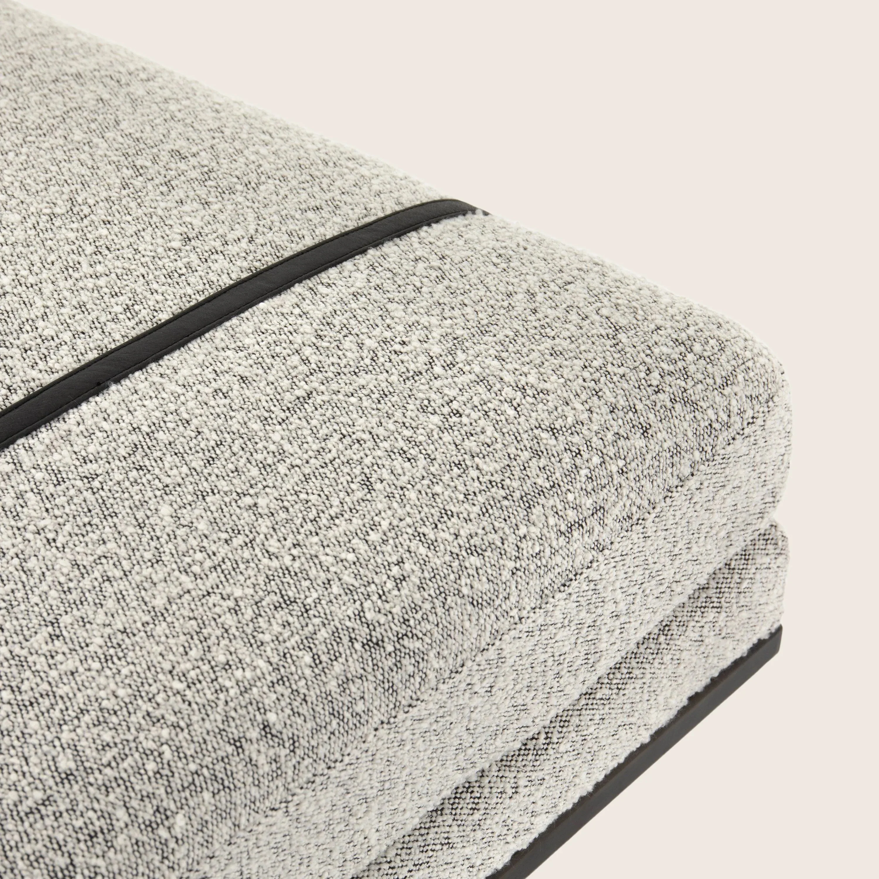 Harris Accent Bench - Image 5