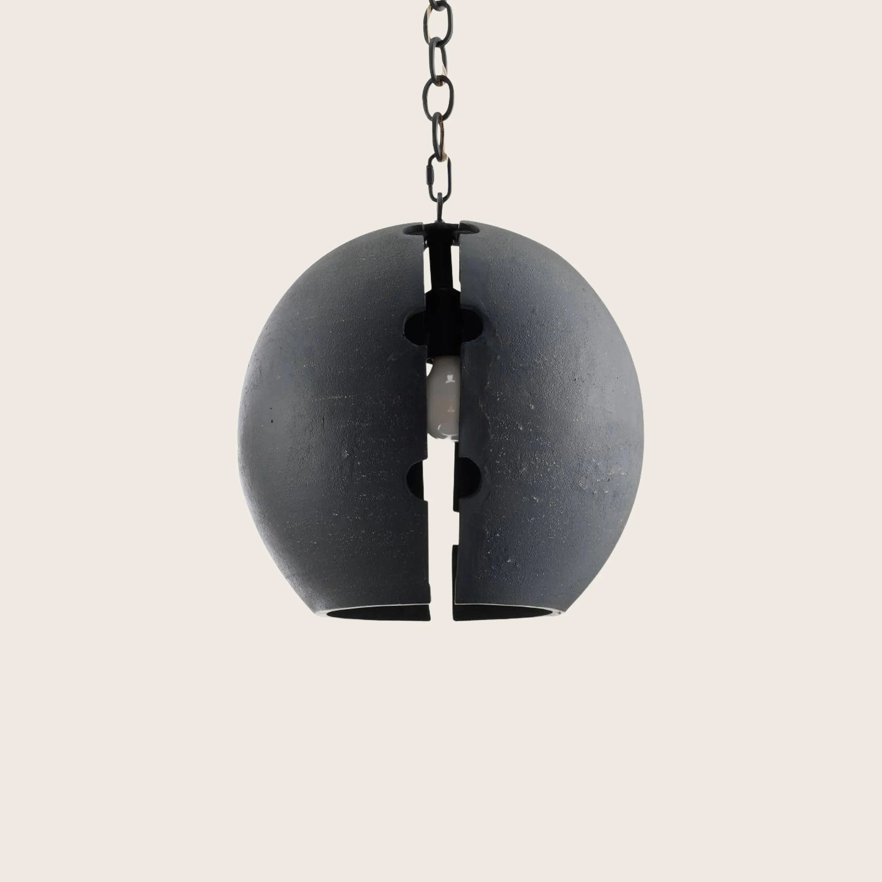 Hartland Pendant - Image 7
