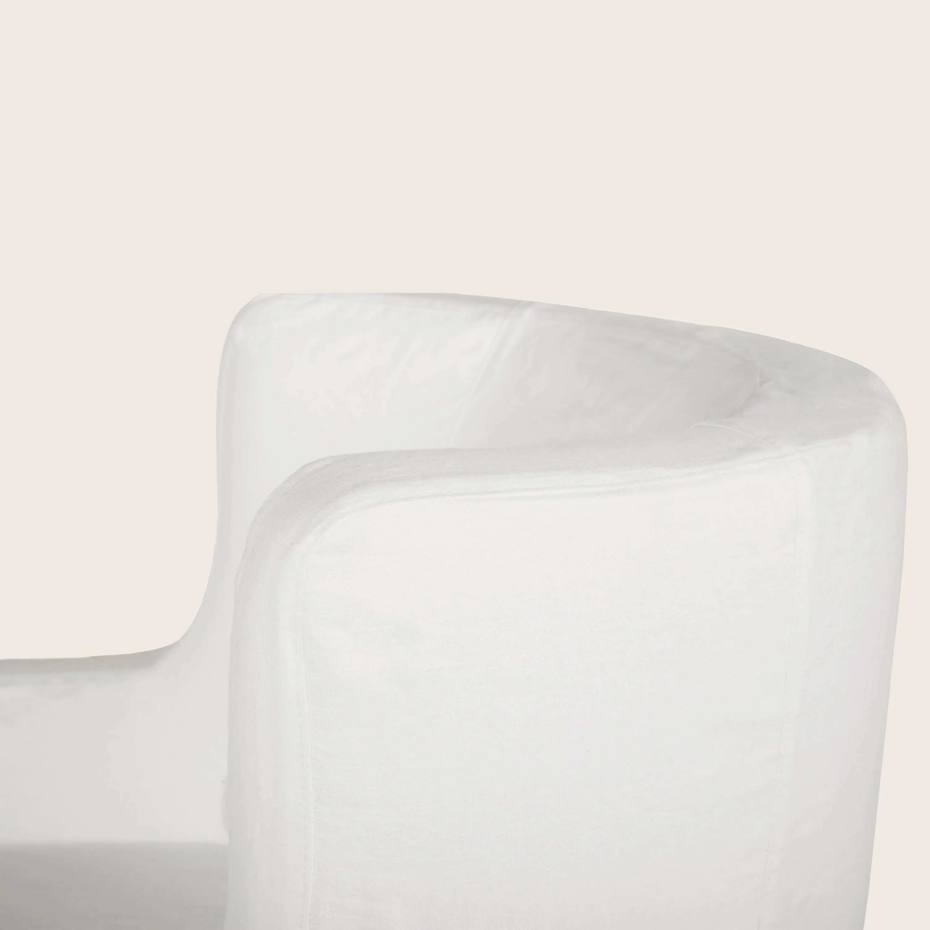 Havana Wing Chair - Image 4