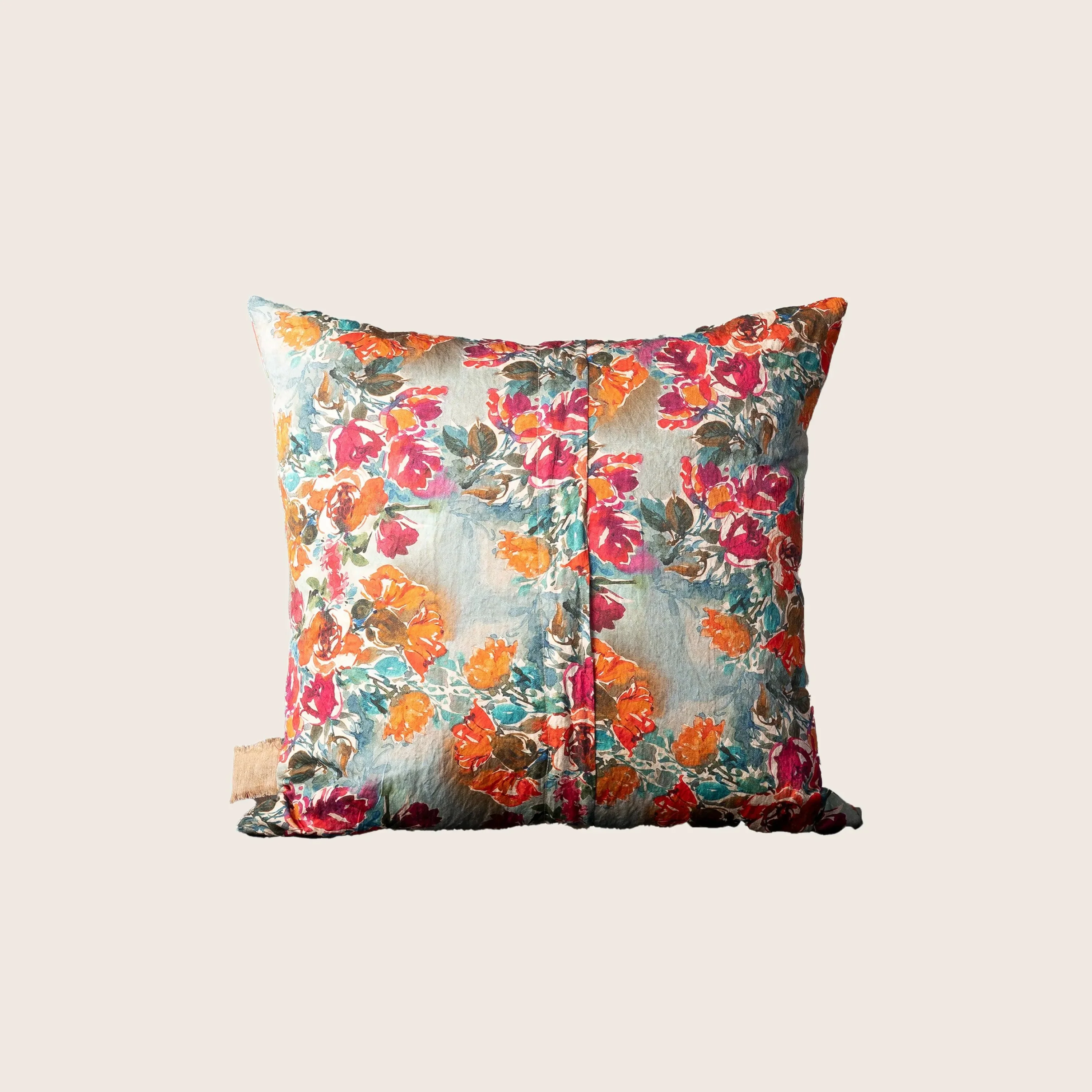 Inisio Pillow - Image 10