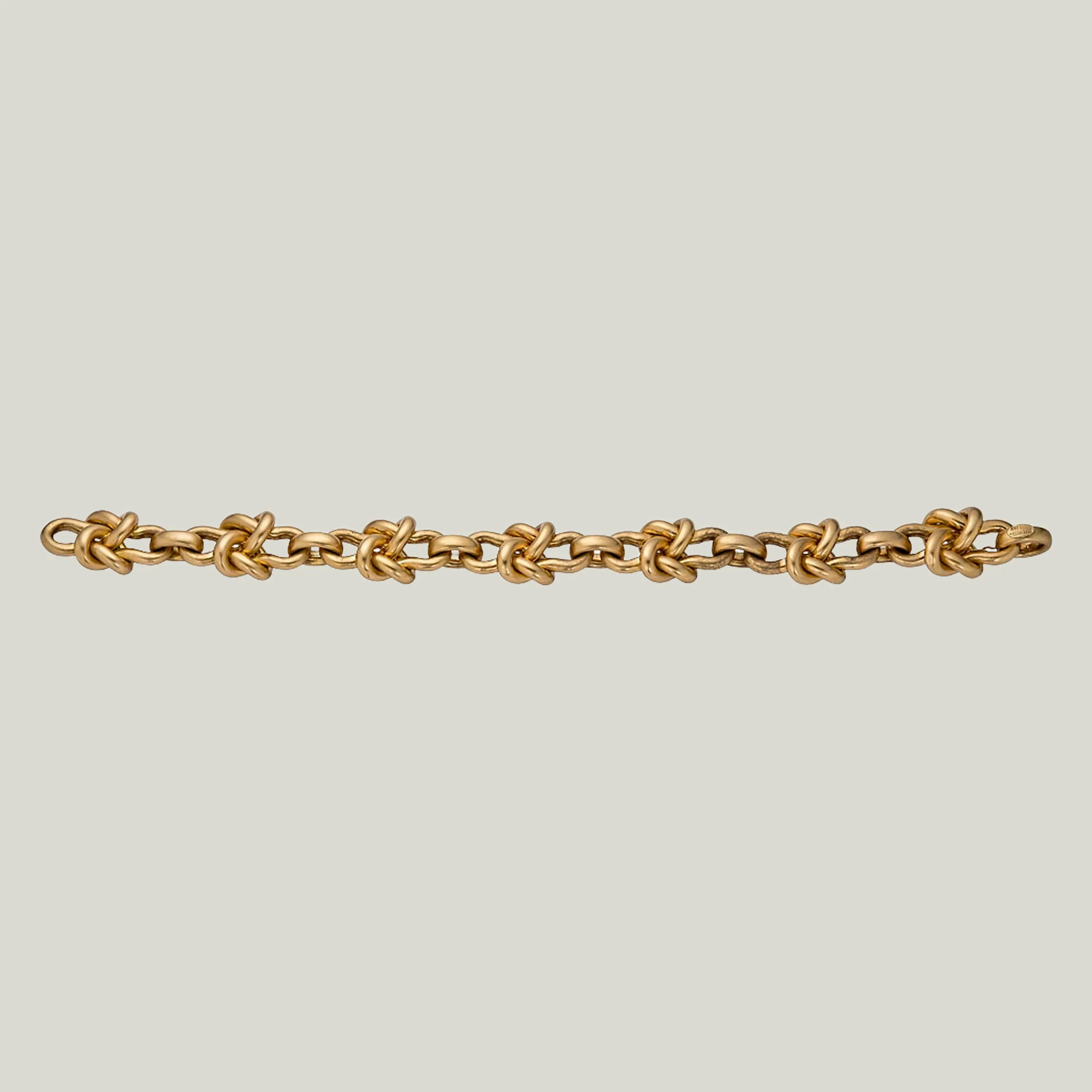 Italian Vintage 18K Yellow Gold Chunky Knot Motif Necklace and Bracelet - Image 2
