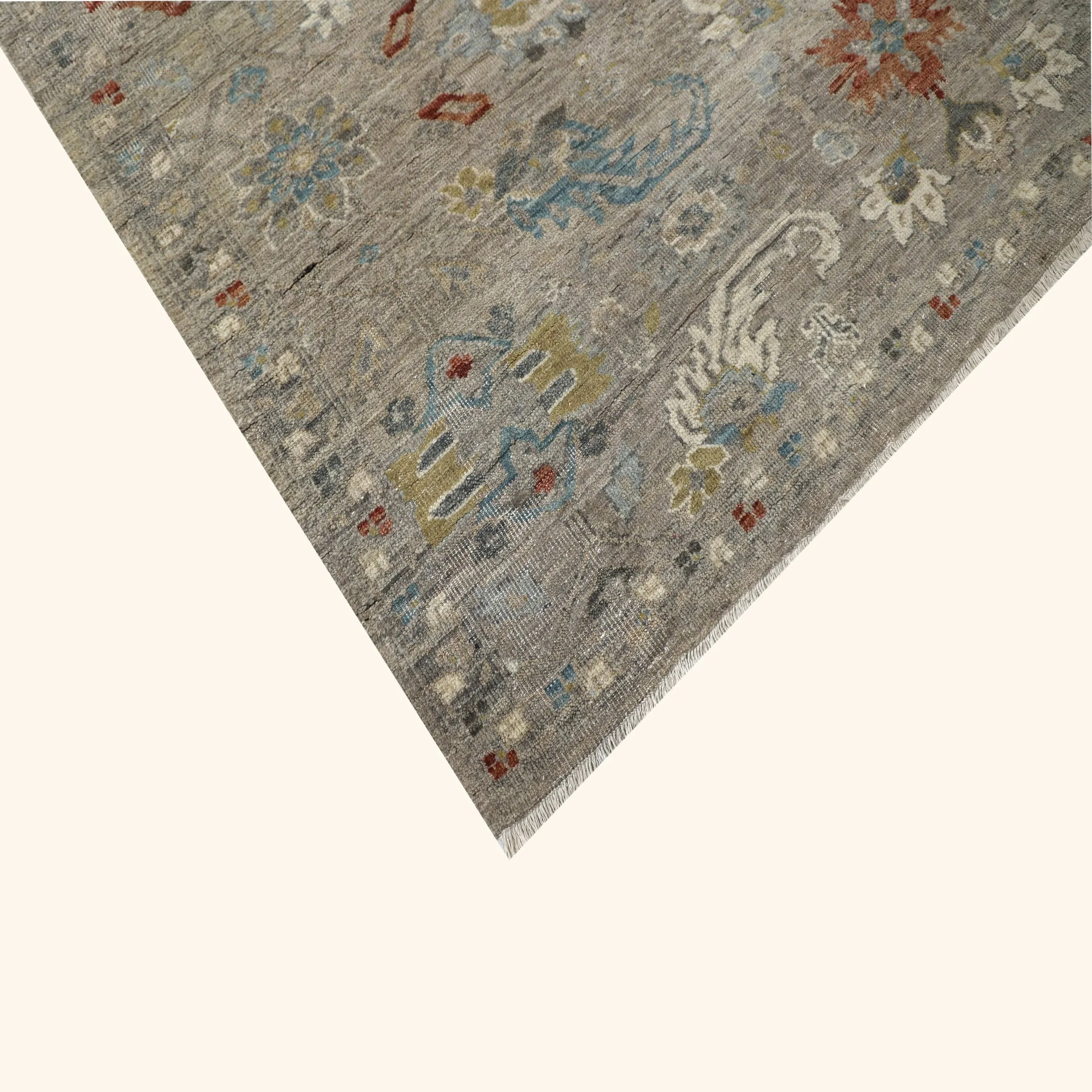 Ivory Traditional Wool Rug - Image 3