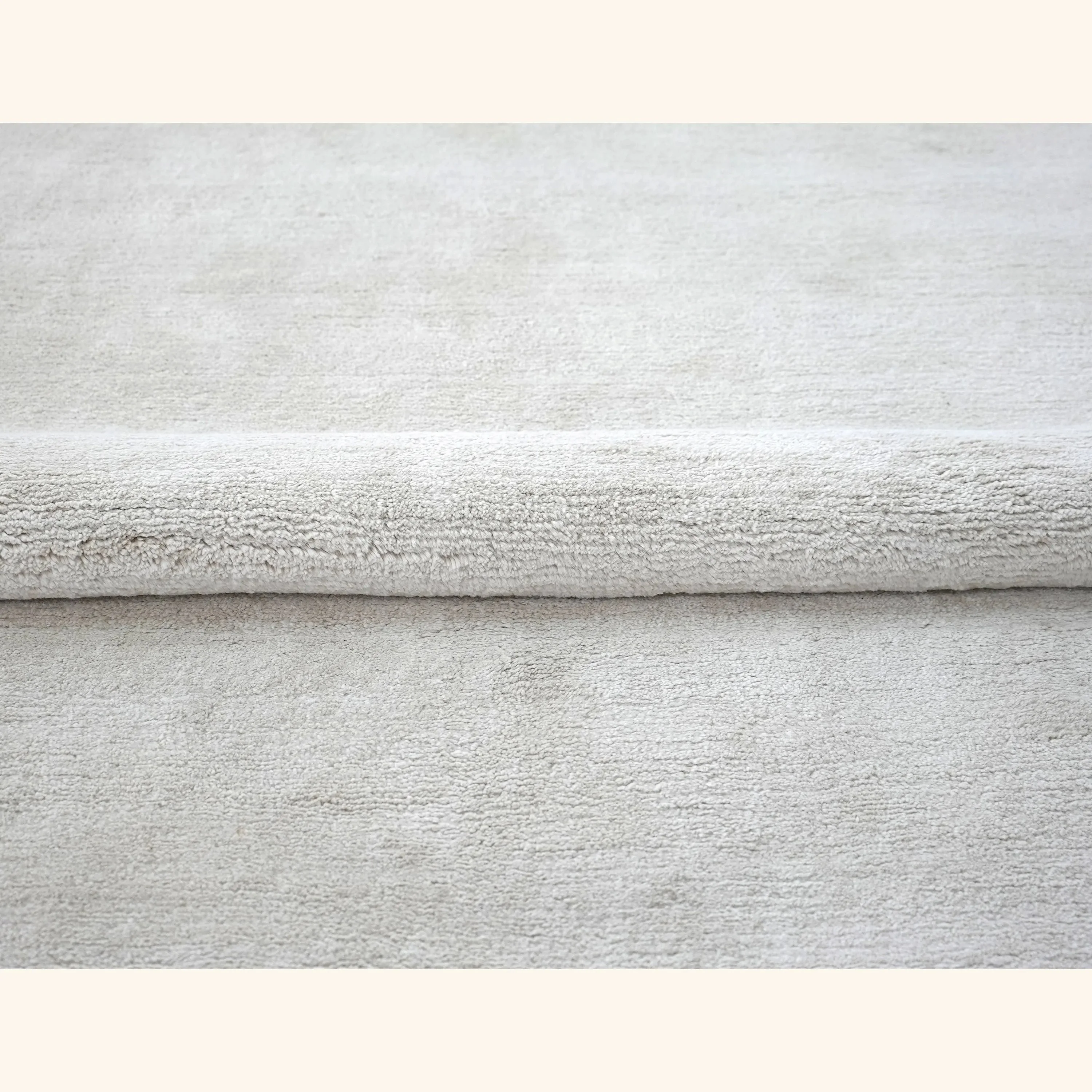 Ivory Solid Alpaca Wool Rug - 8' x 10' - Image 5