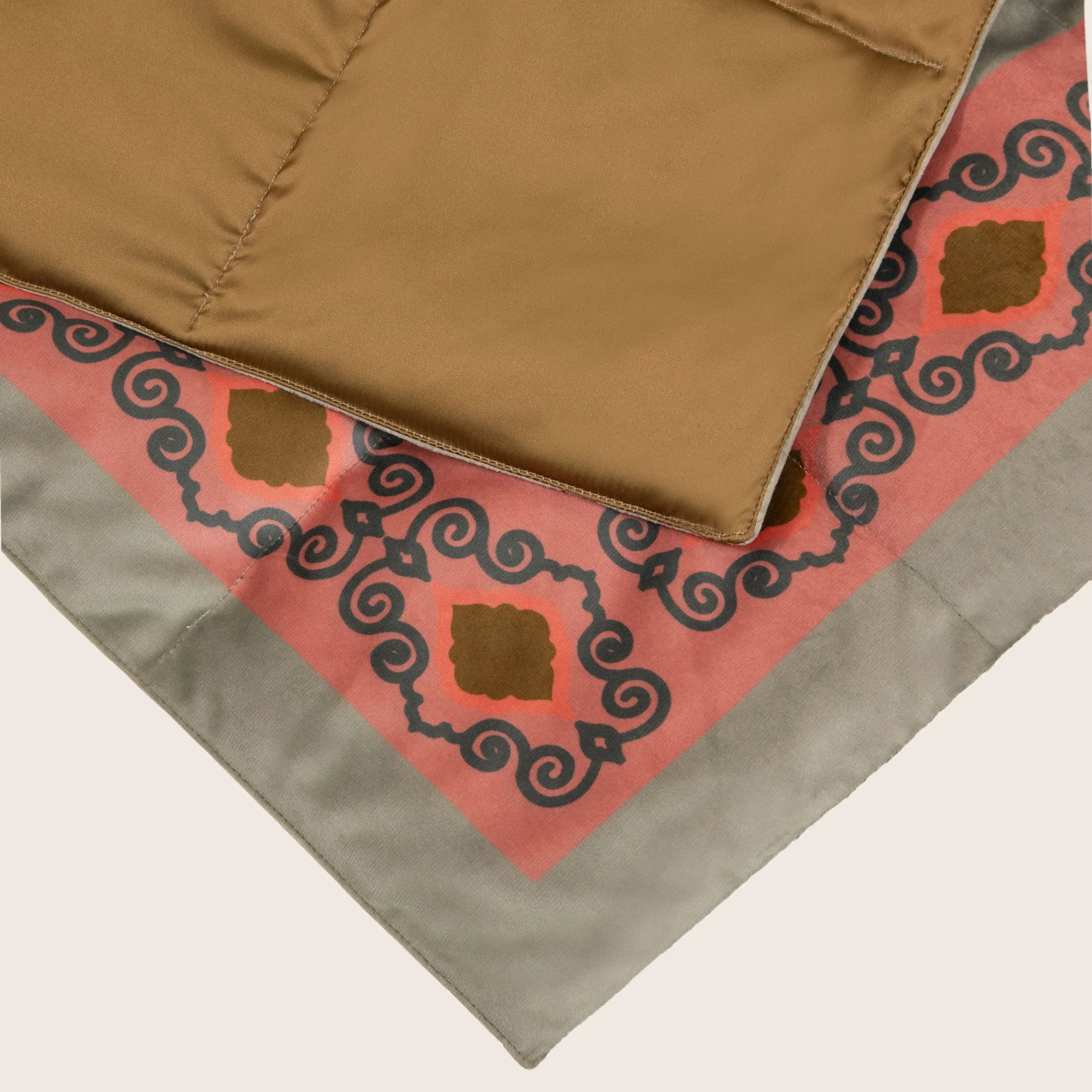 Jodphur Bloom Quilt Olive - Image 4