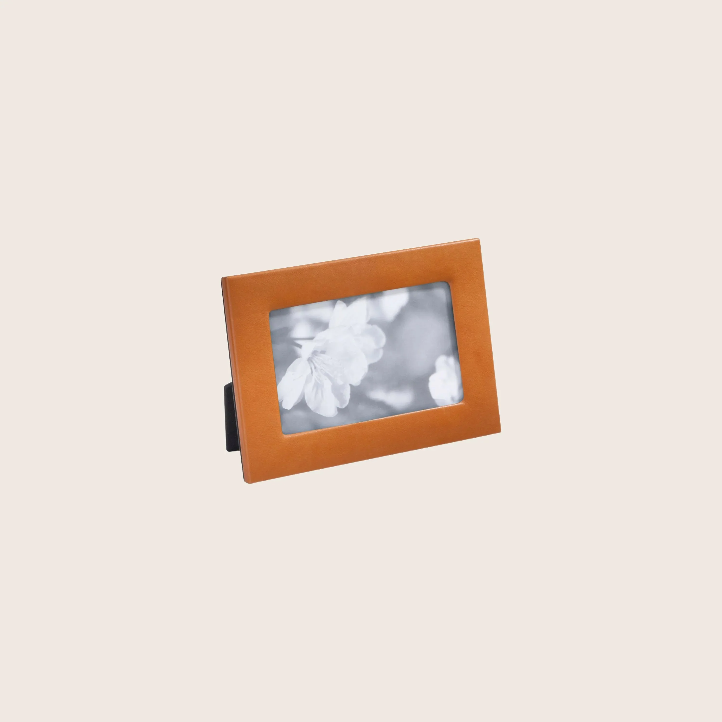 4" x 6" Photo Frame, Pebble Grain Leather - Image 8