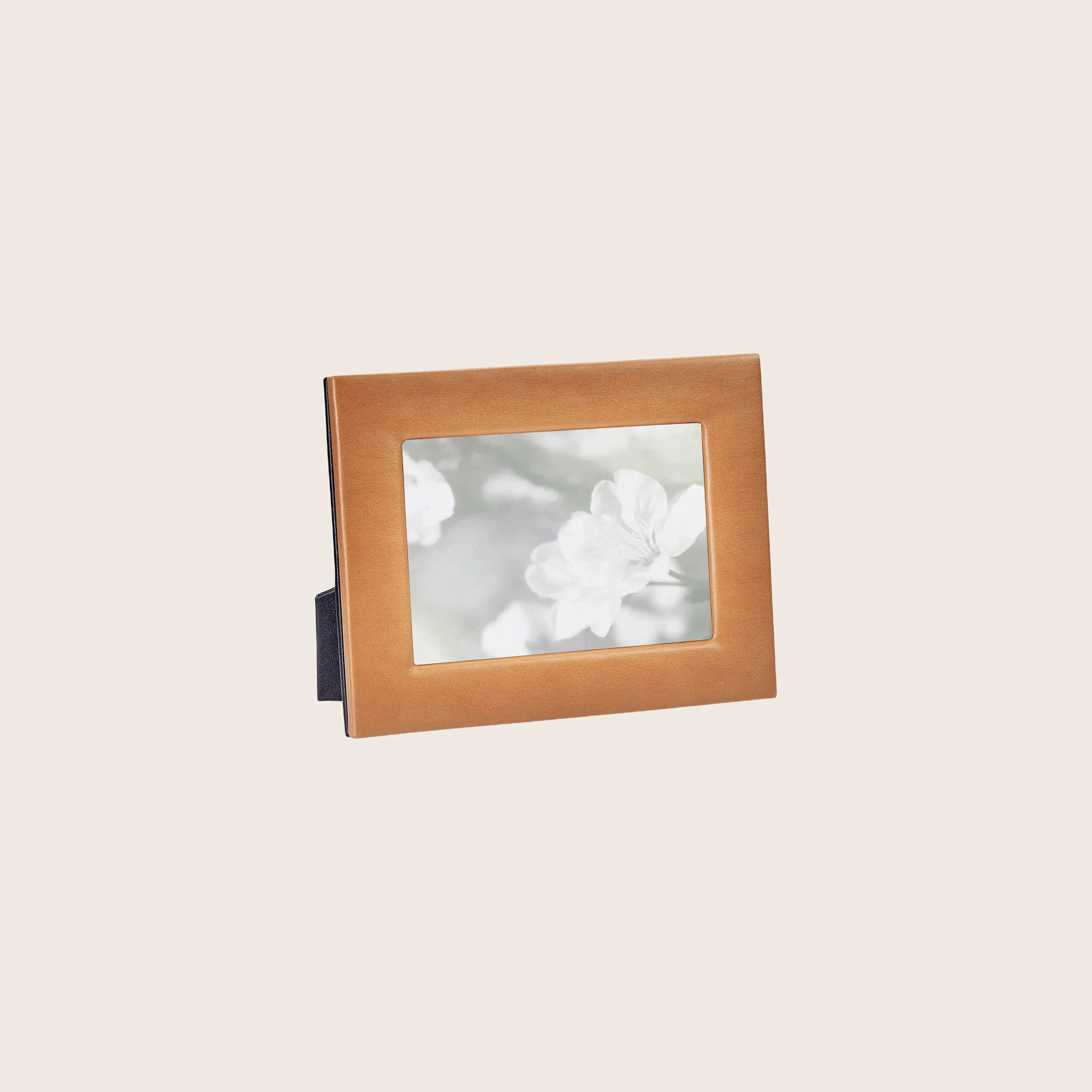 5" x 7" Photo Frame, Pebble Grain Leather - Image 11