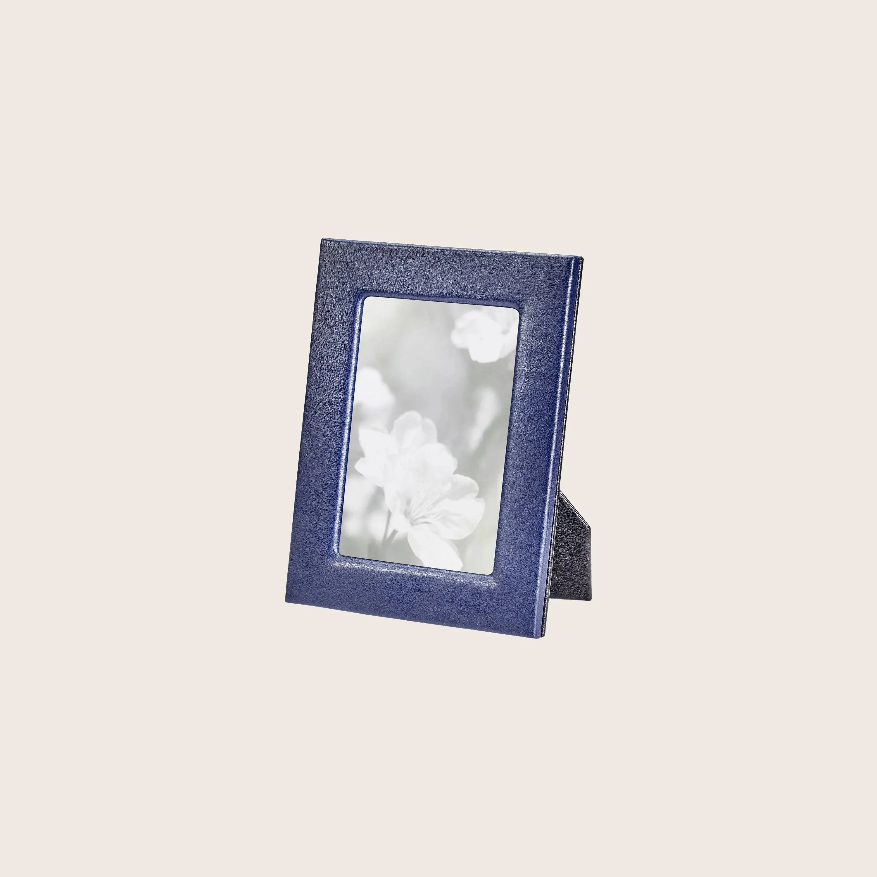 5" x 7" Photo Frame, Pebble Grain Leather - Image 9