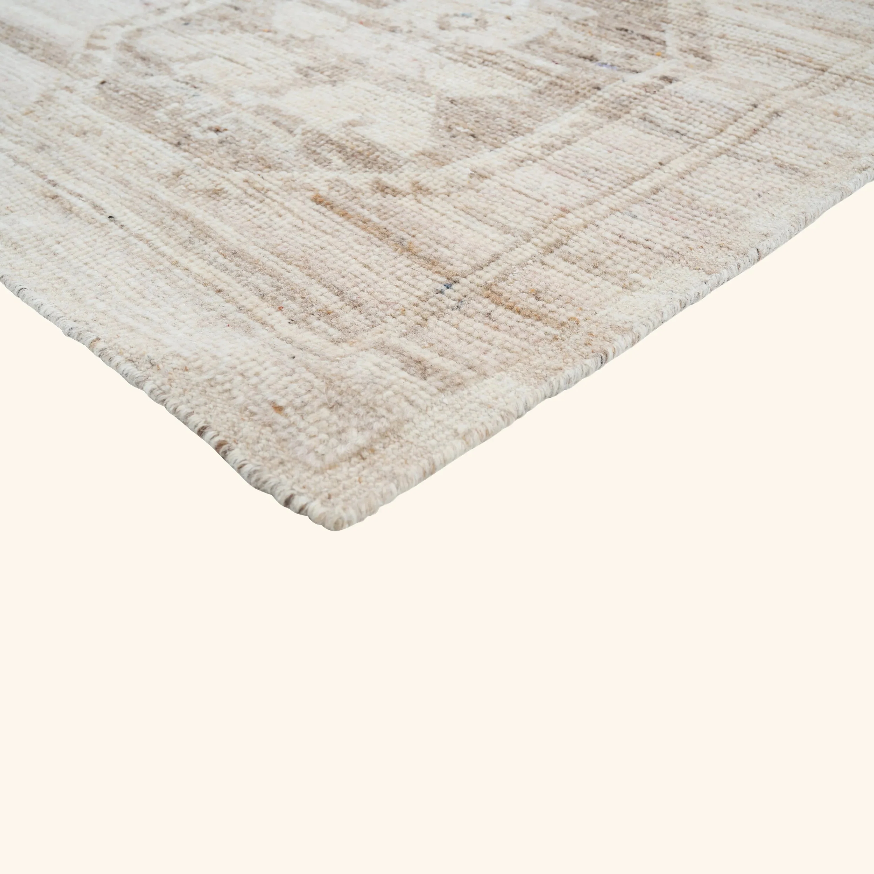 Light Camel Traditional Wool Rug - 8' x 10' - Image 5