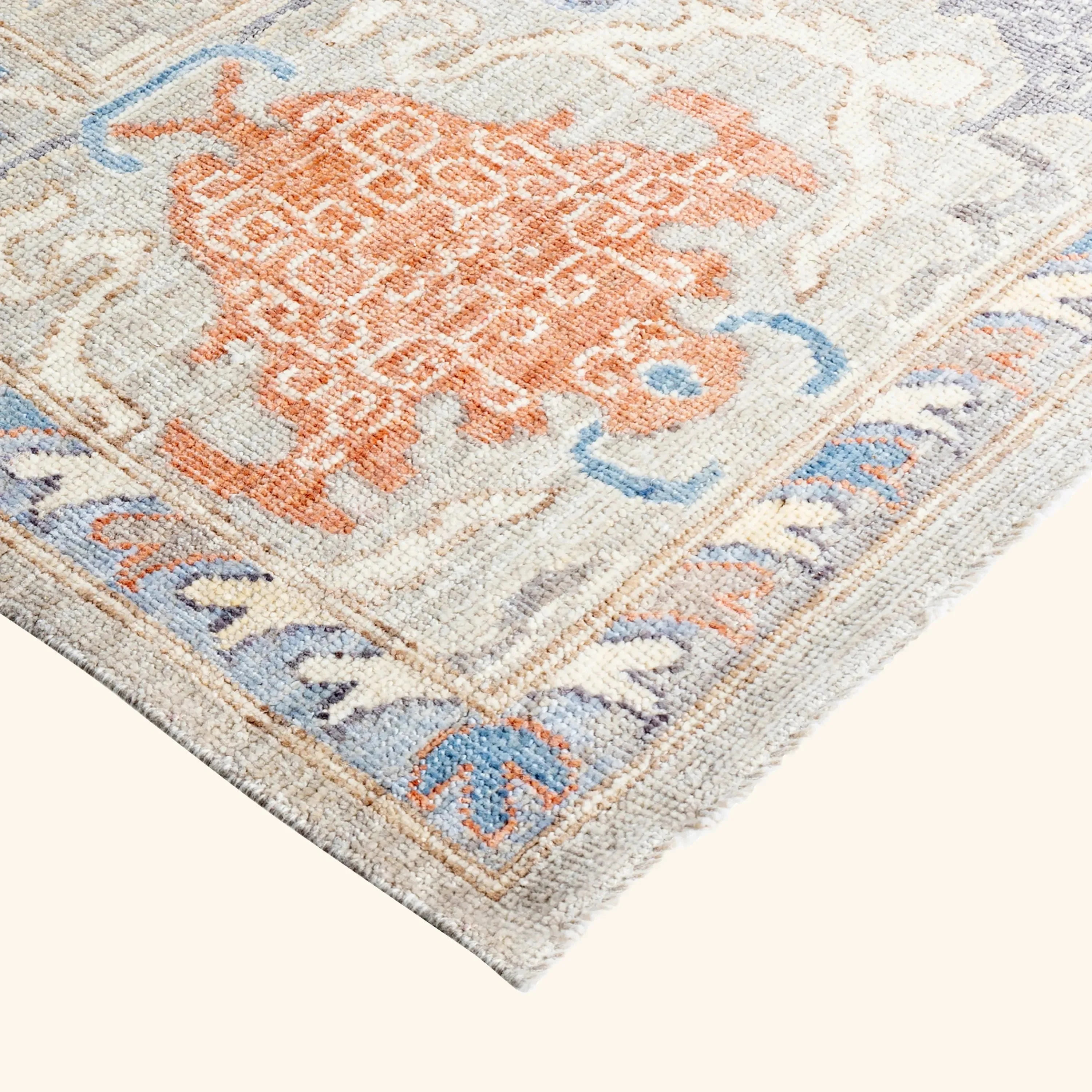 Light Grey Traditional Oushak Wool Rug - 8'1" x 10' - Image 5