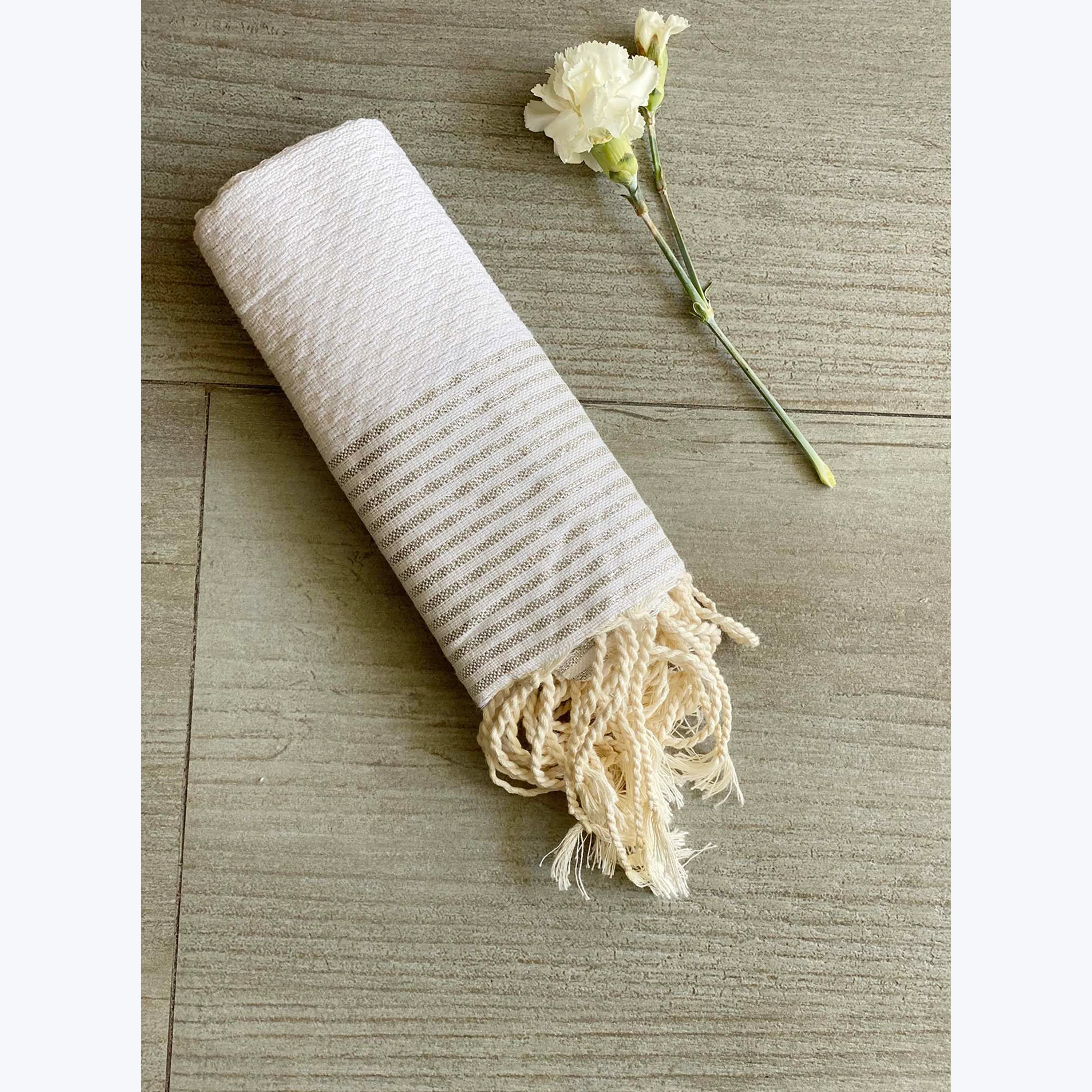 Lurex Fouta Towel - Image 5