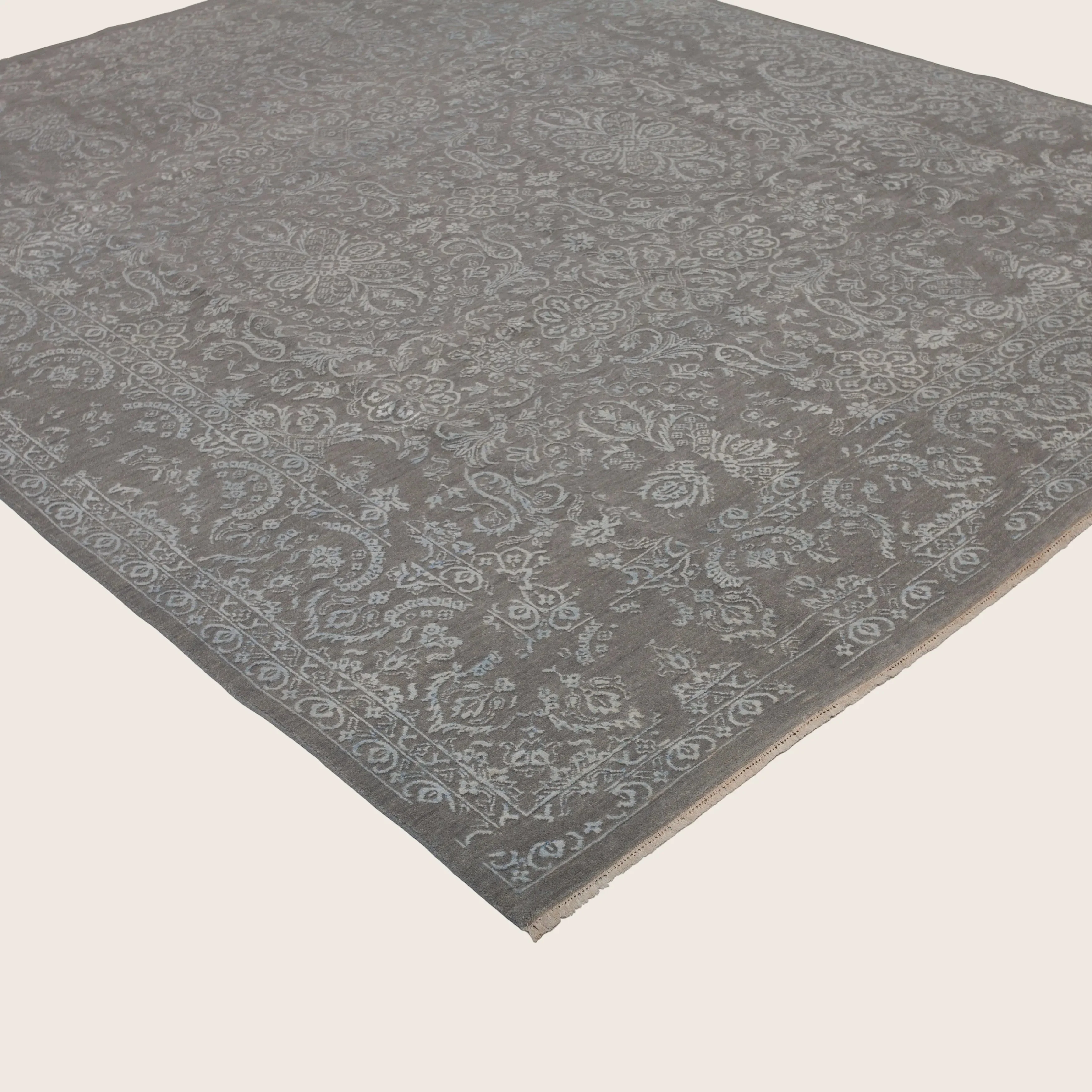 Grey Modern Wool Blend Rug - 8'2" x 10' - Image 3
