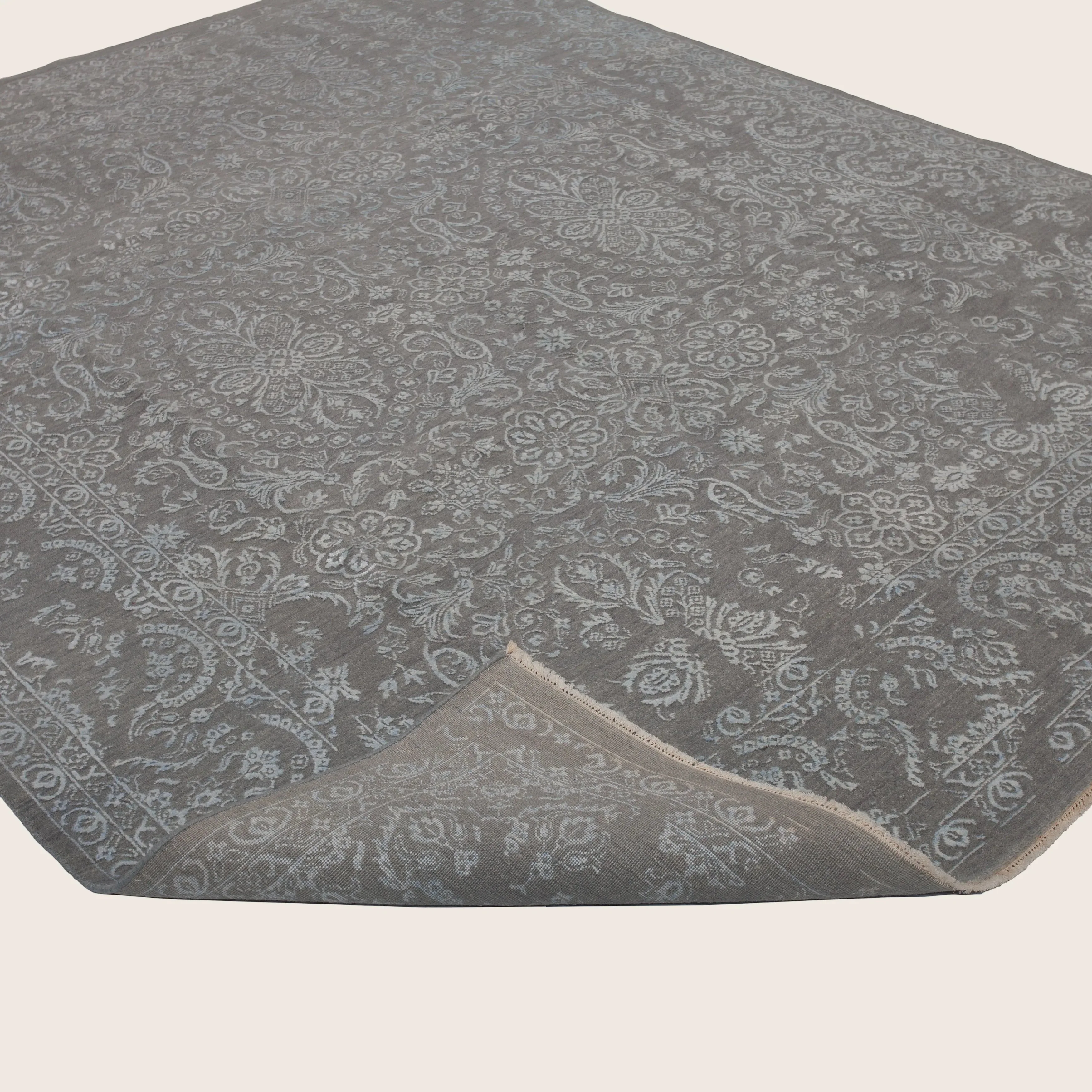 Grey Modern Wool Blend Rug - 8'2" x 10' - Image 4
