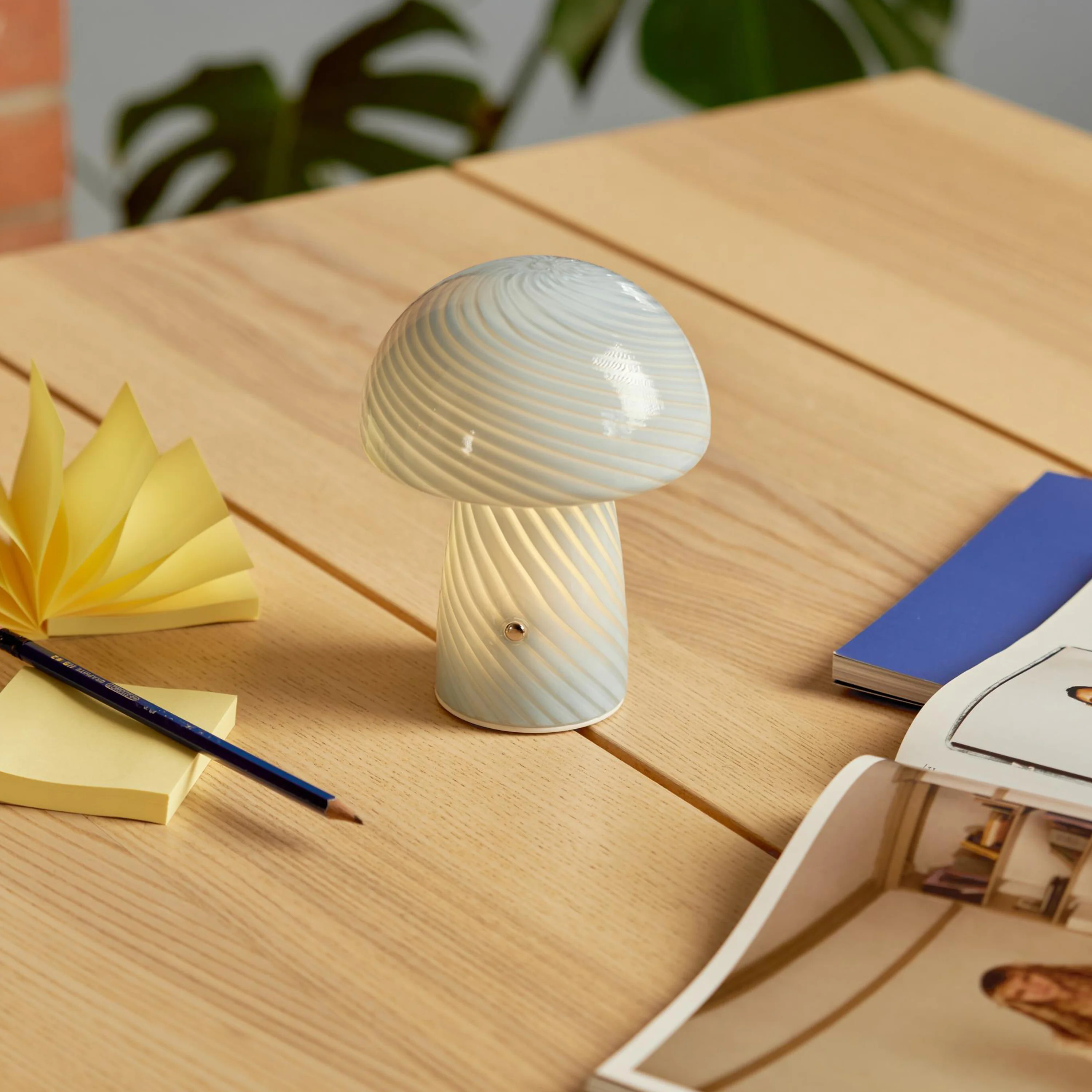 Mini Mushroom Portable Lamp - Image 11