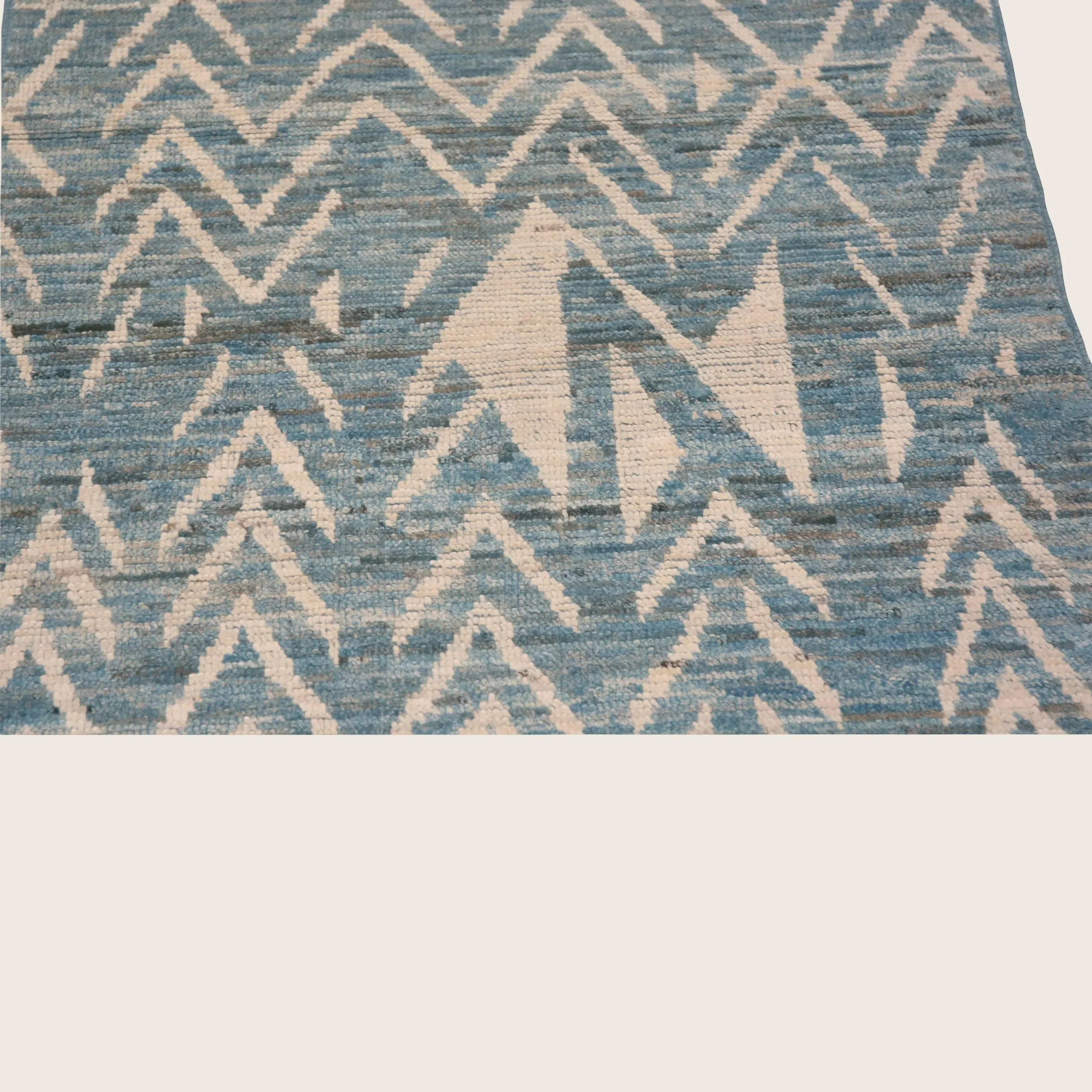 Blue Zameen Modern Wool Runner - 3' x 10'8" - Image 4