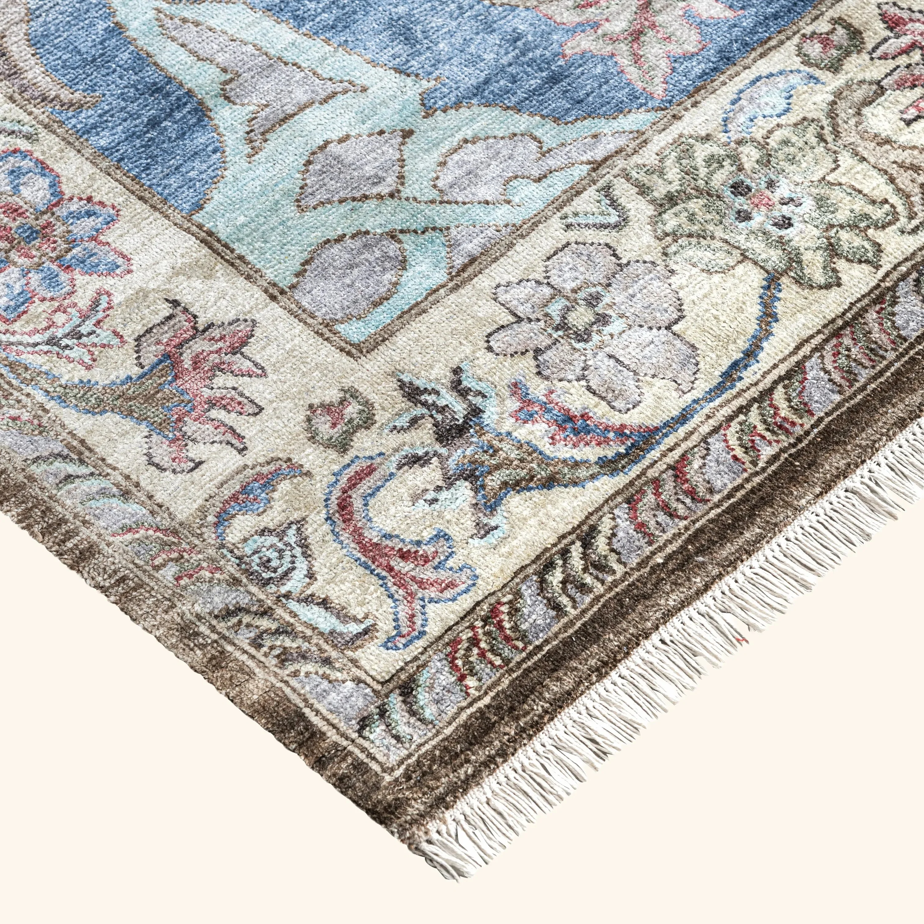 Multicolored Traditional Wool Rug - 7'11" x 10'1" - Image 3