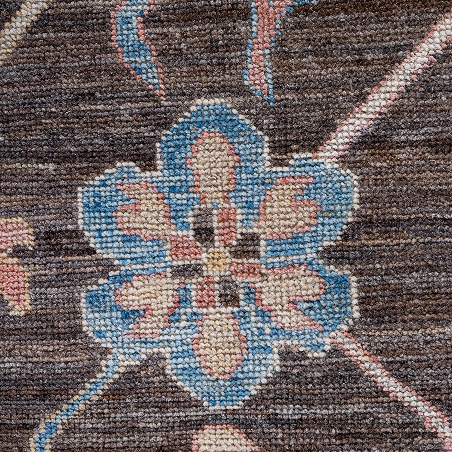 Brown Traditional Wool Rug - 9'2" x 11'11" - Image 4