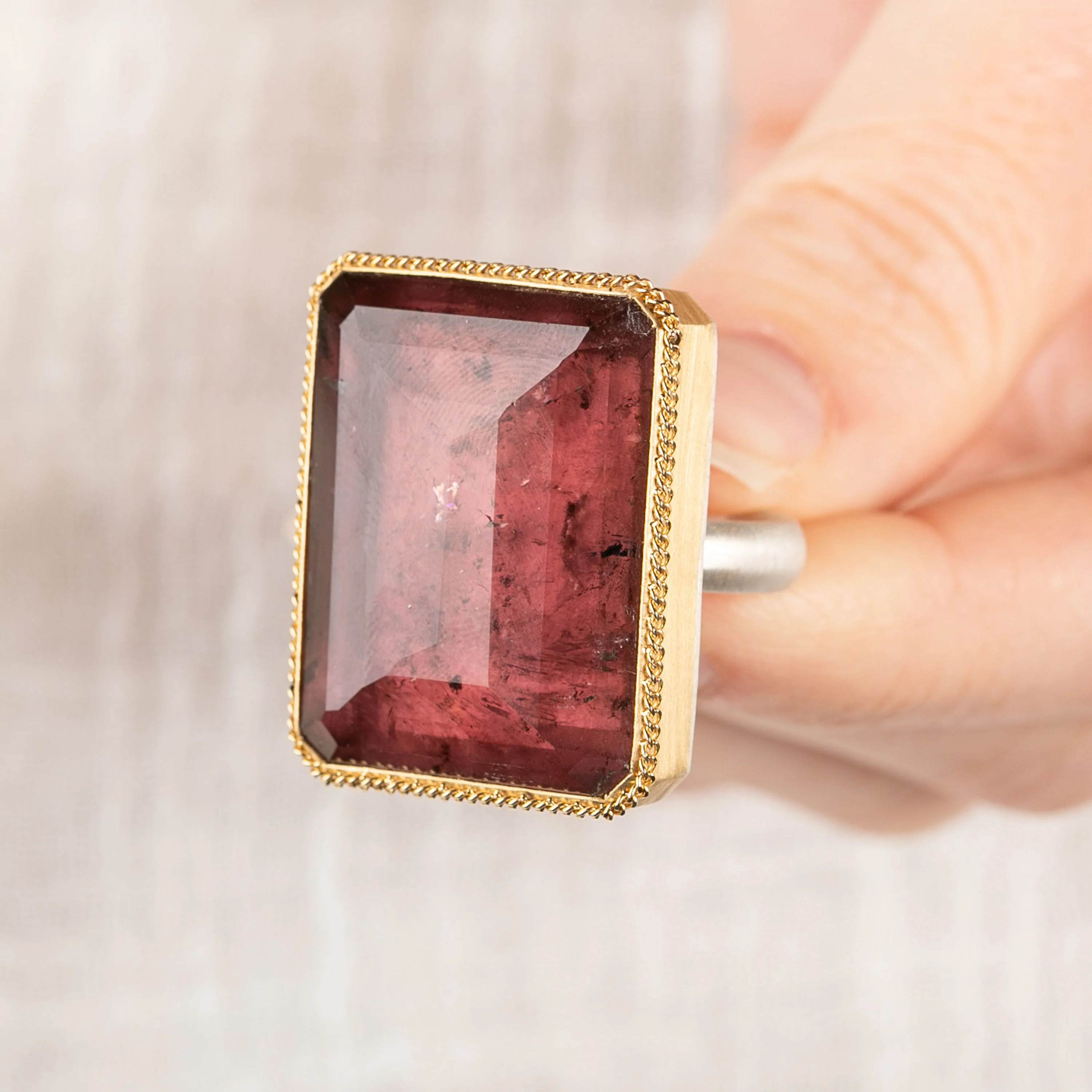 One-of-a-Kind Tourmaline Ring - Image 5