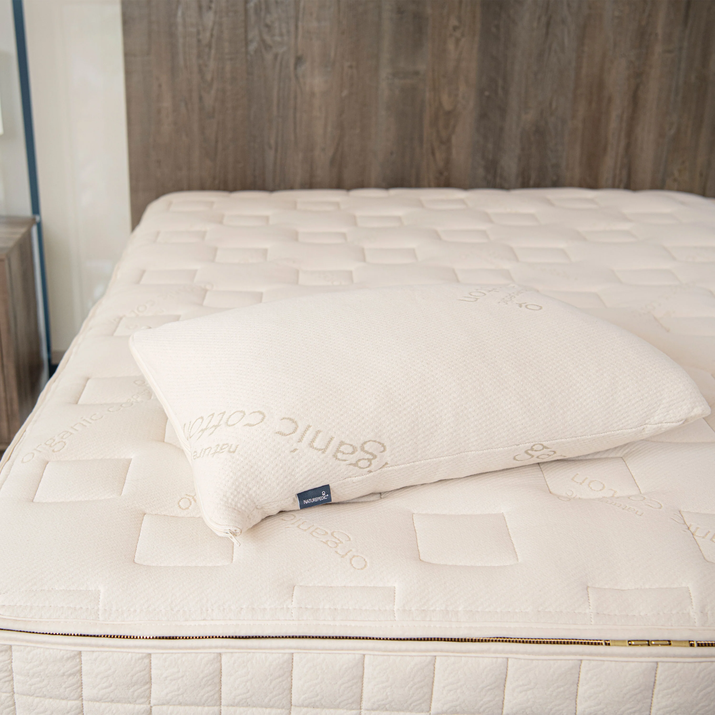 Organic Wool Pillow - Image 4