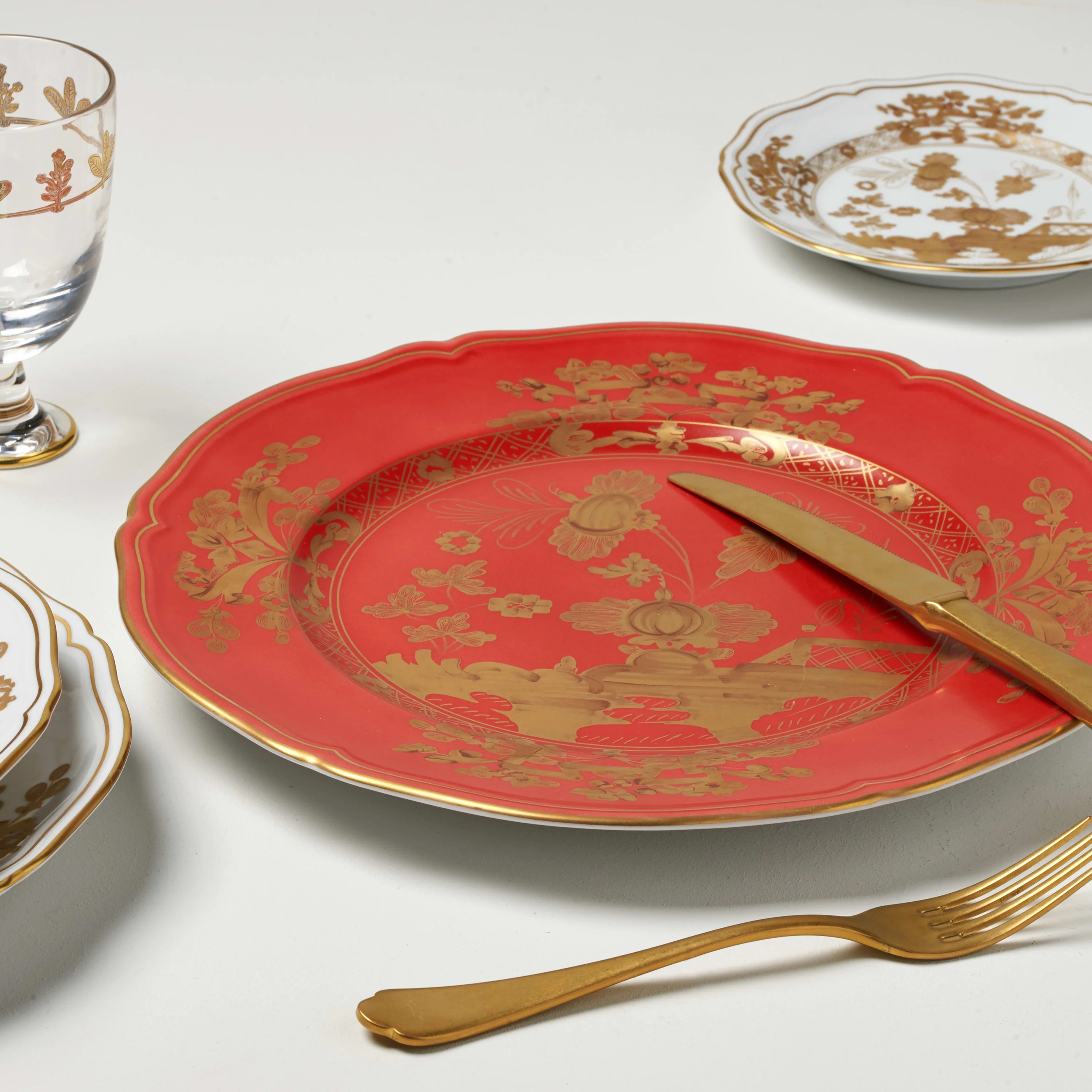 Oriente Gold Dinner Plate - Image 5