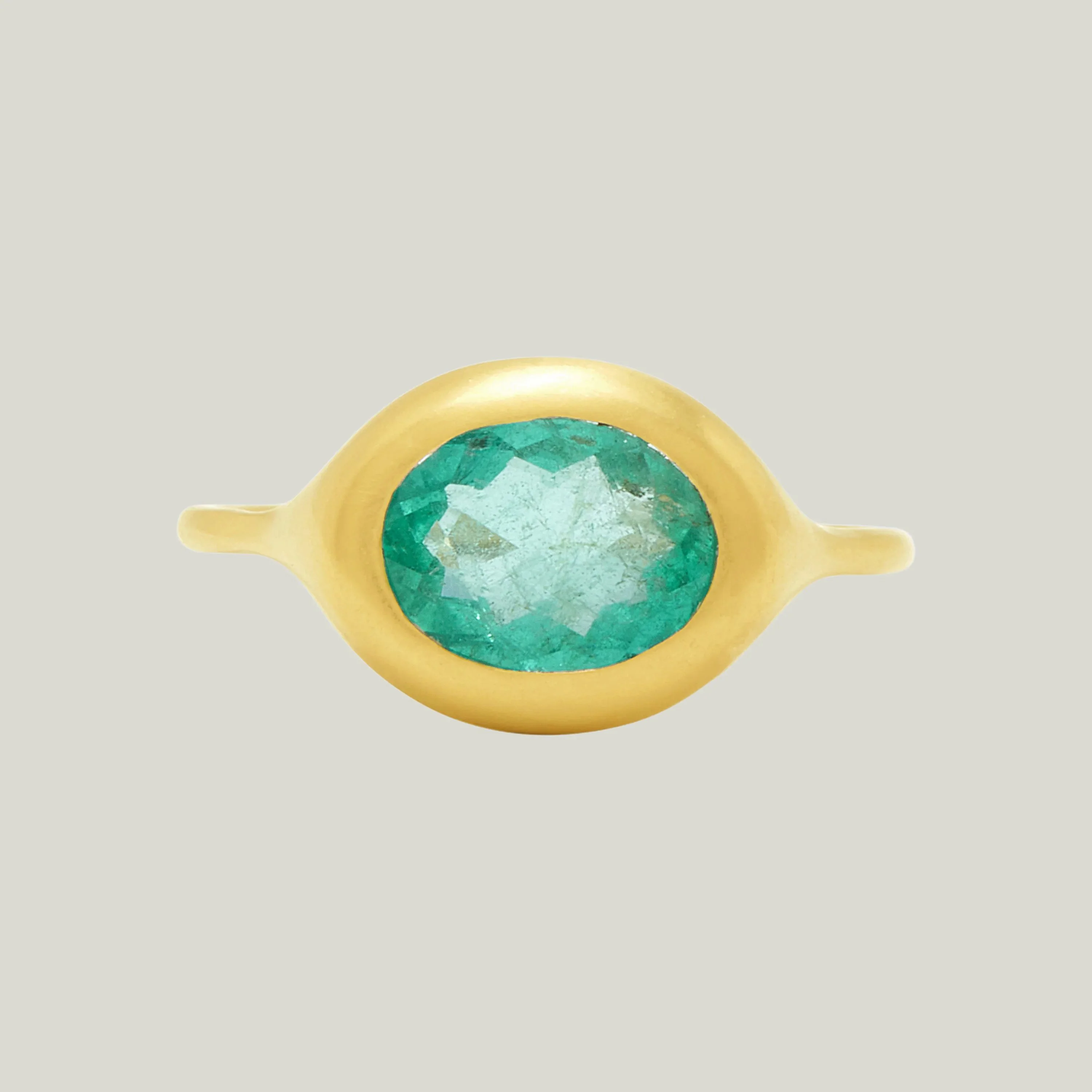 Oval Emerald Carved Ring