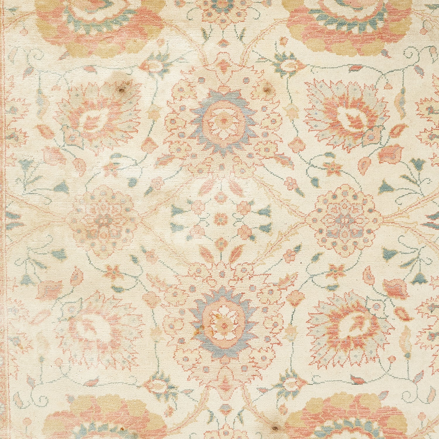 Beige Traditional Wool Rug - 6'7" x 9'5" - Image 2
