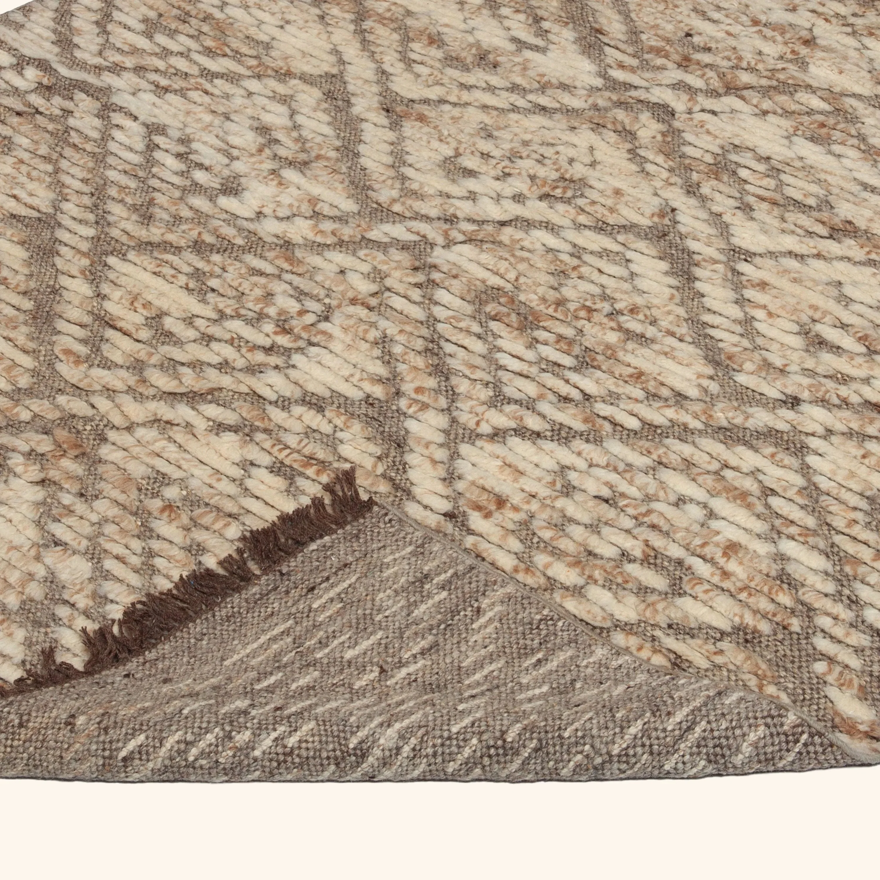 Beige Transitional Wool Rug - 5' x 18' - Image 4