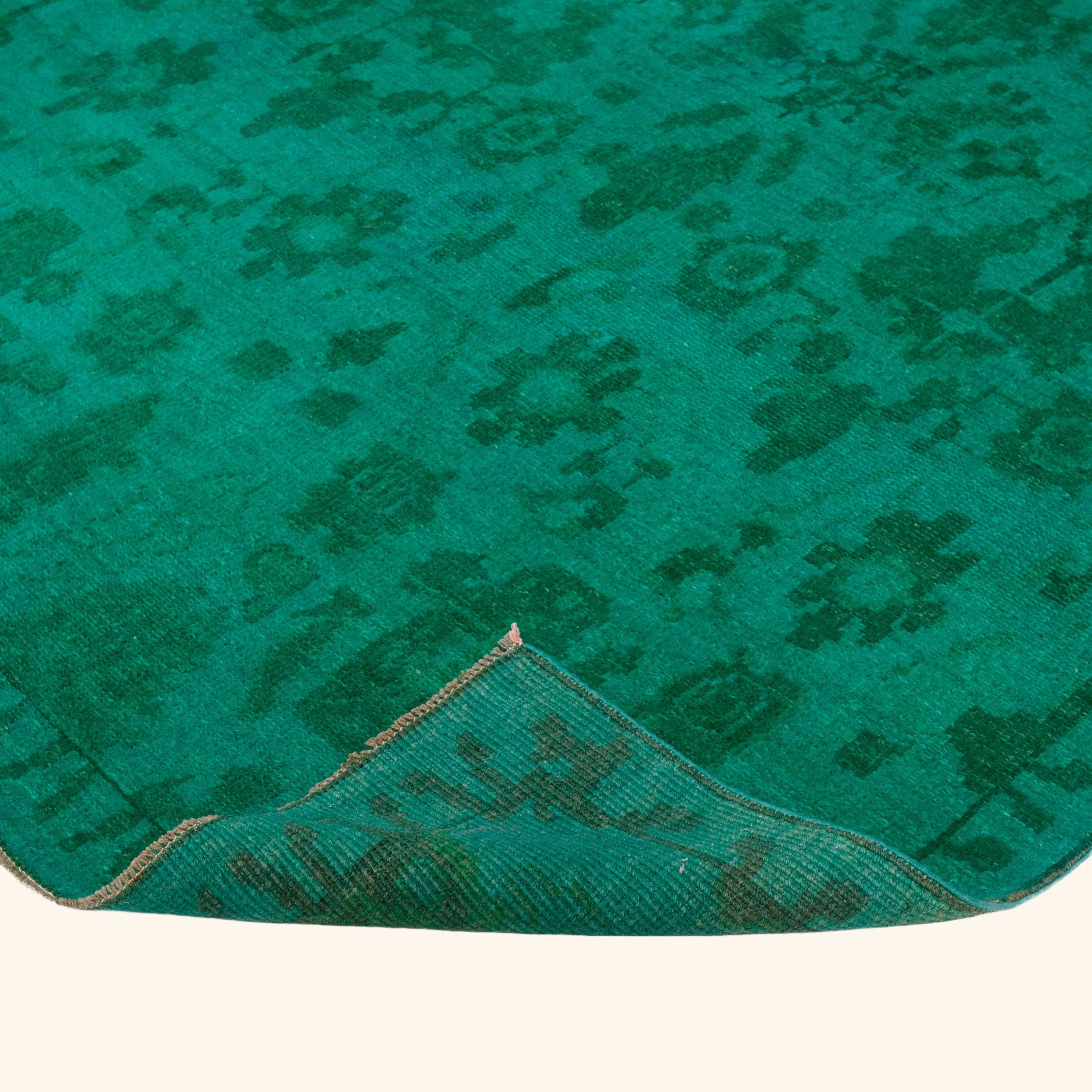 Green Samsara Wool Rug - 6'4 x 14' - Image 4
