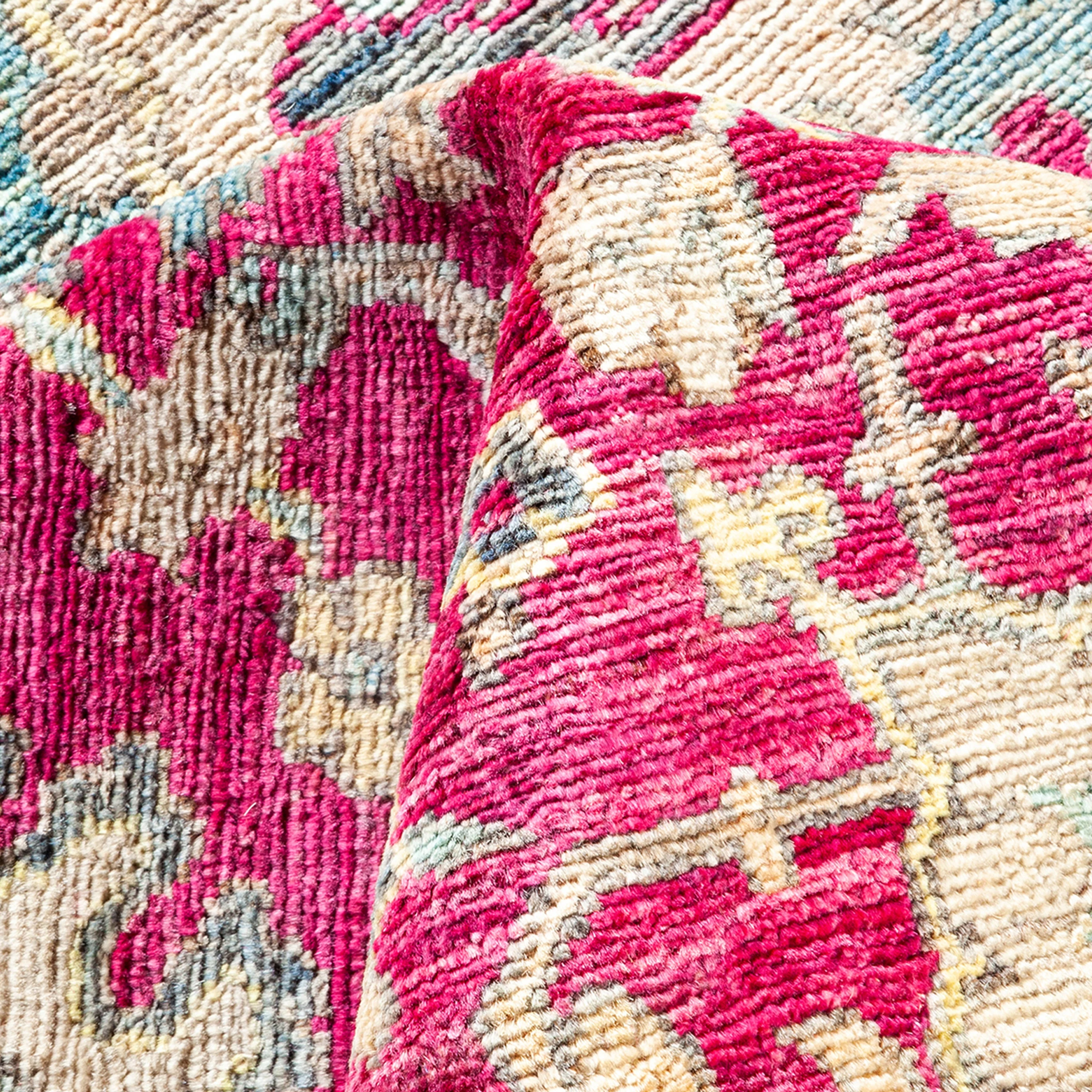 Pink Traditional Serapi Wool Rug - 6'8" x 9'4" - Image 7