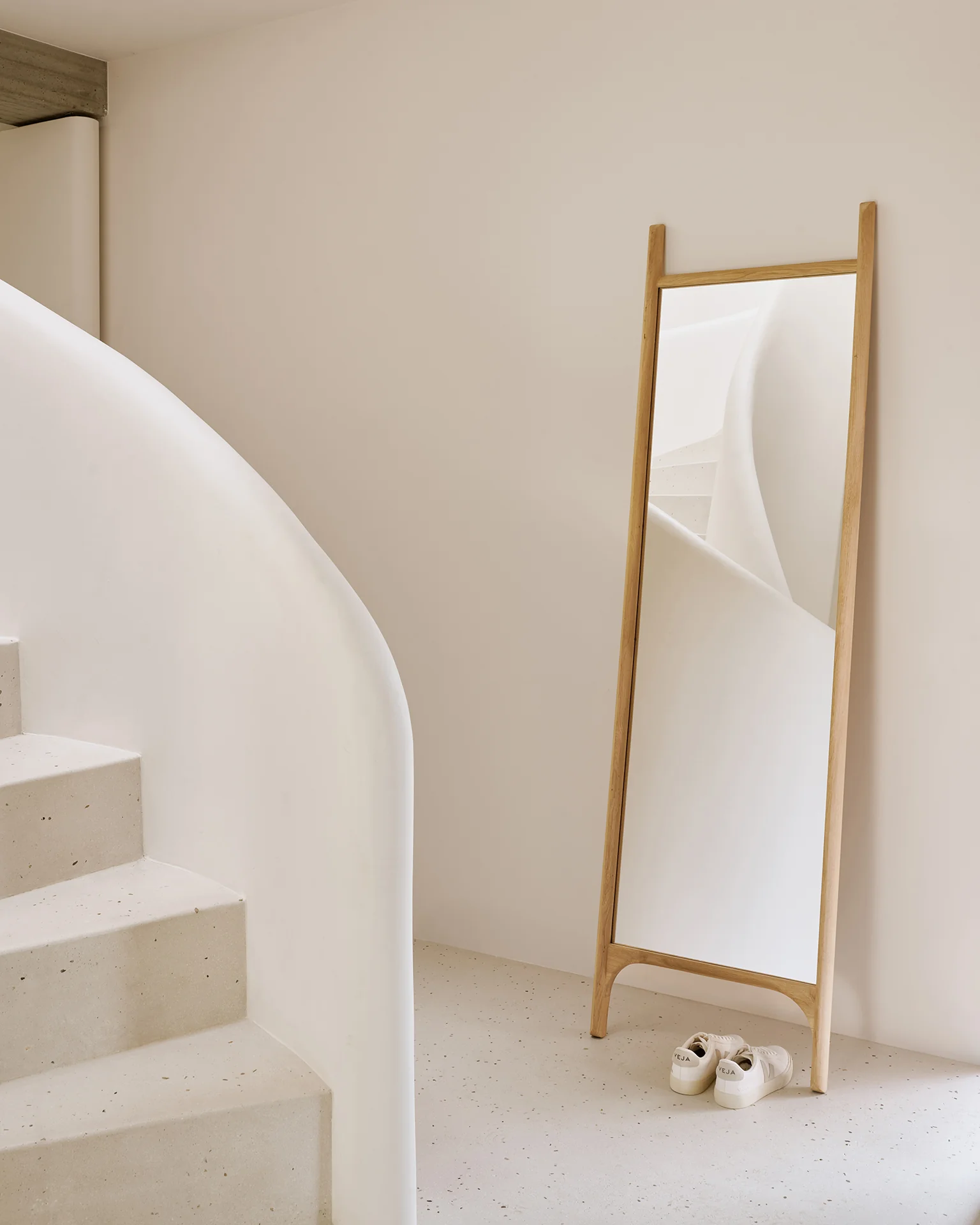 PI Floor Mirror - Image 6