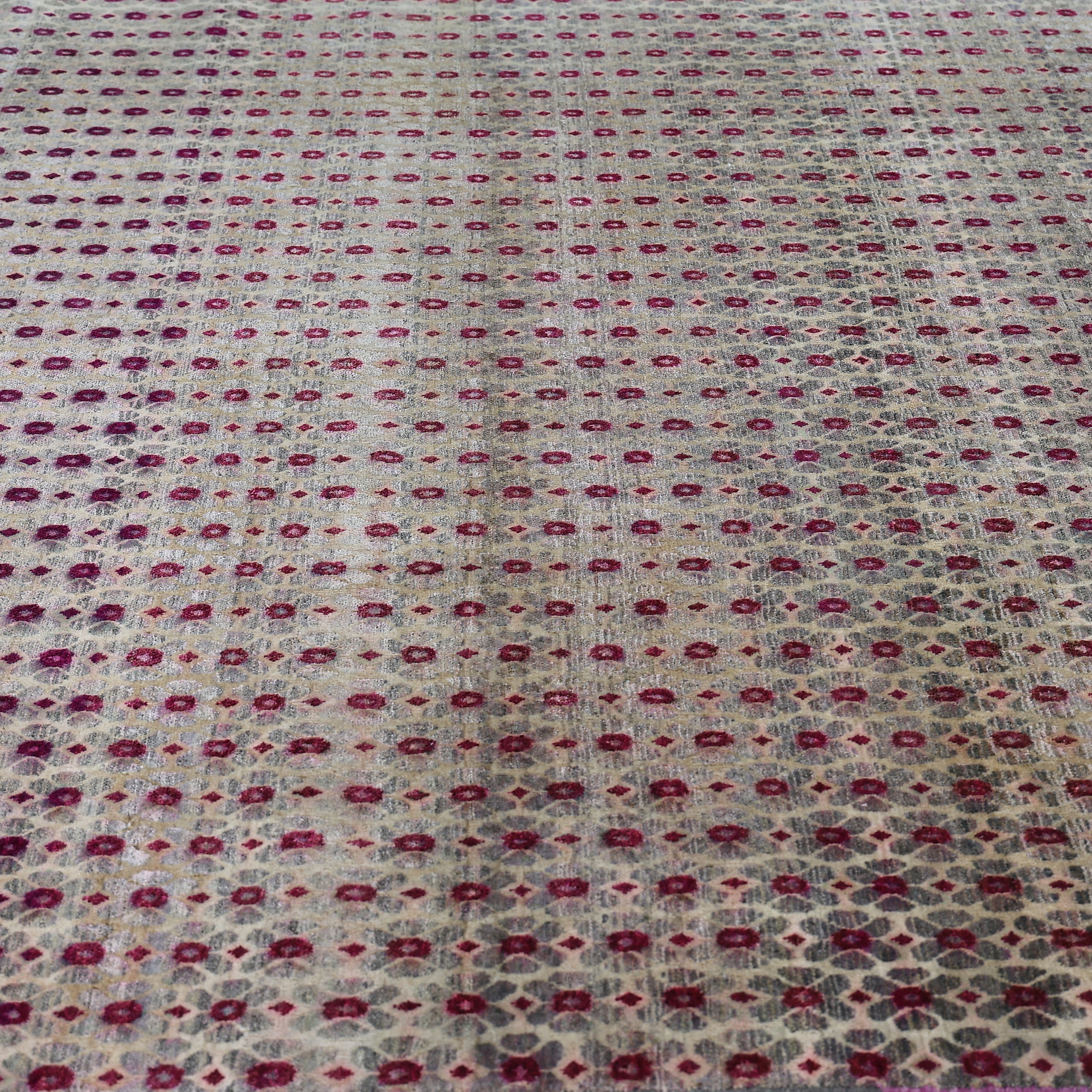 Pink Alchemy Contemporary Silk Wool Blend Rug - 7'7" x 10'4" - Image 2
