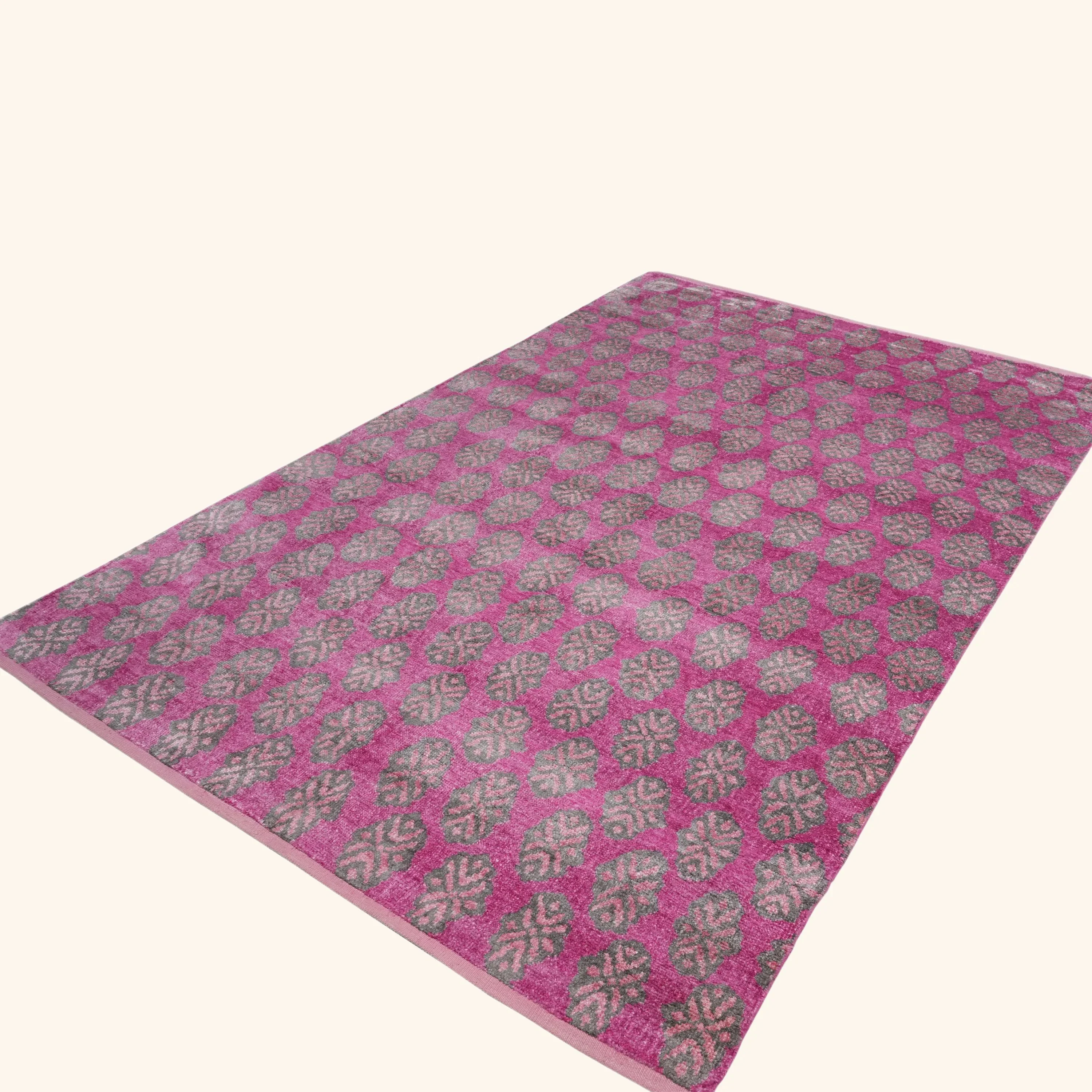 Pink Contemporary Wool Silk Blend Rug - 6' x 9' - Image 2