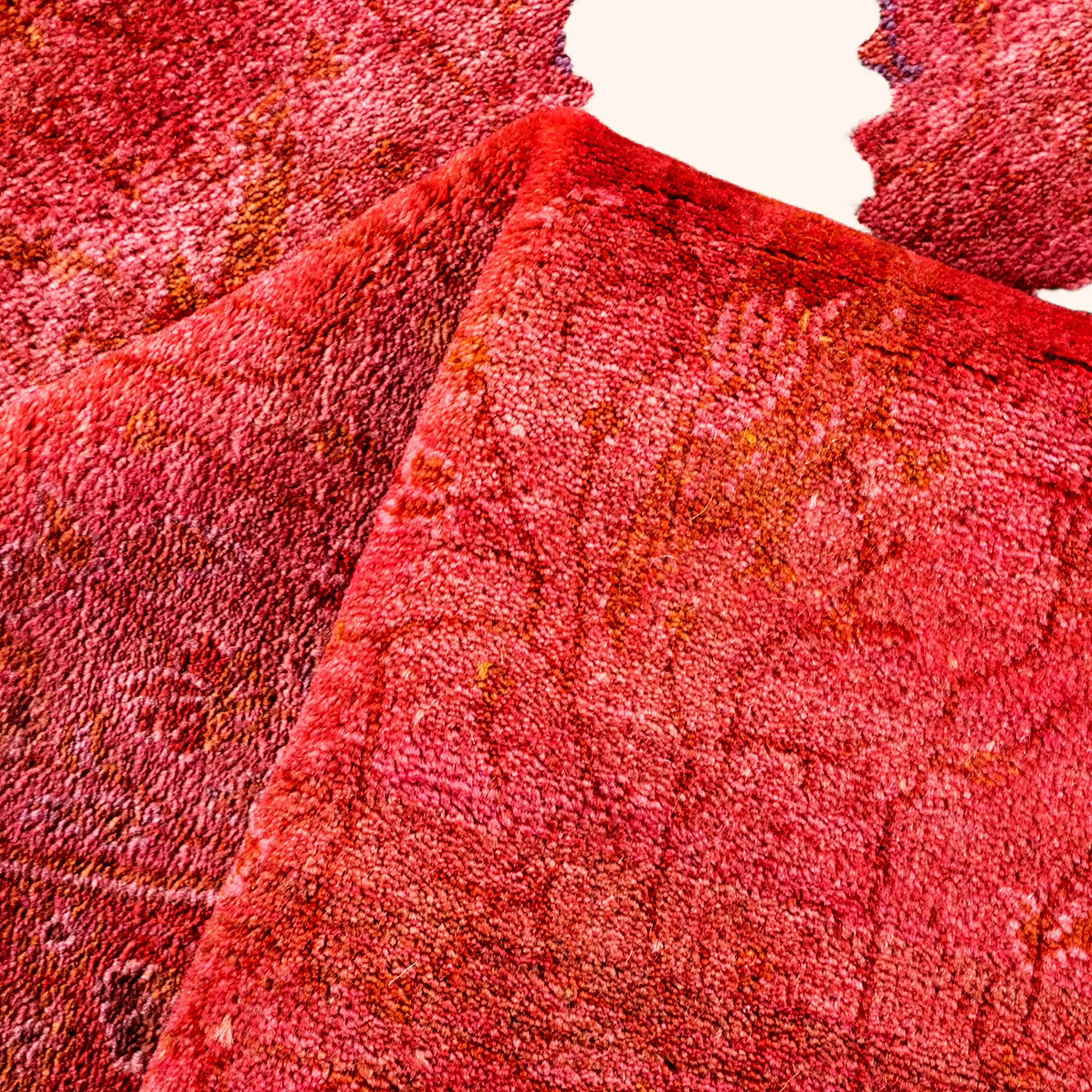 Pink Samsara Wool Rug - 4'3" x 6' - Image 4