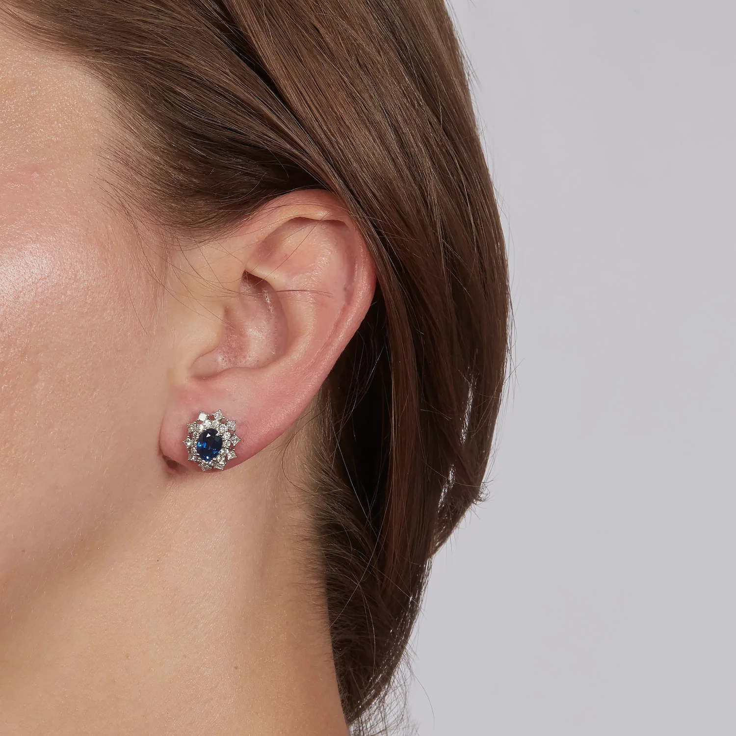 Platinum Sapphire Diamond Stud Earrings - Image 2