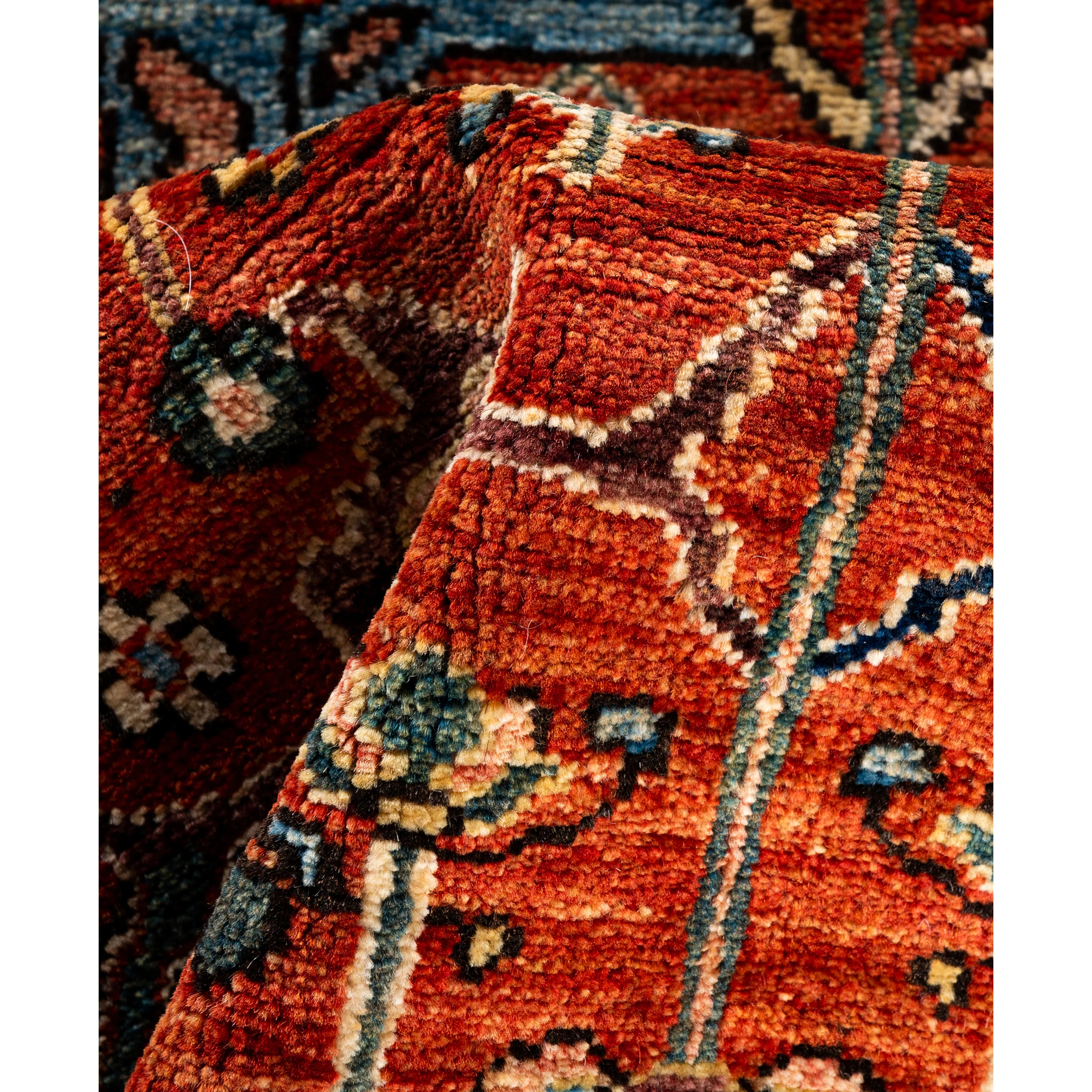 Red Traditional Serapi Wool Runner - 2'9" x 9'8" - Image 7