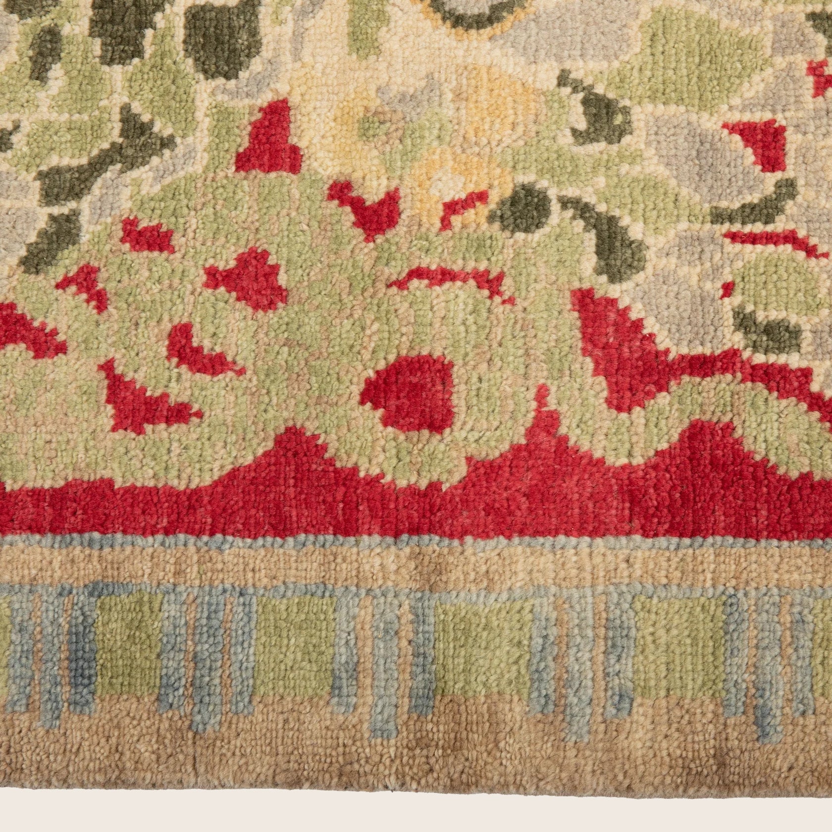 Red Traditional Wool Rug - 10'2" x 13'9" - Image 5