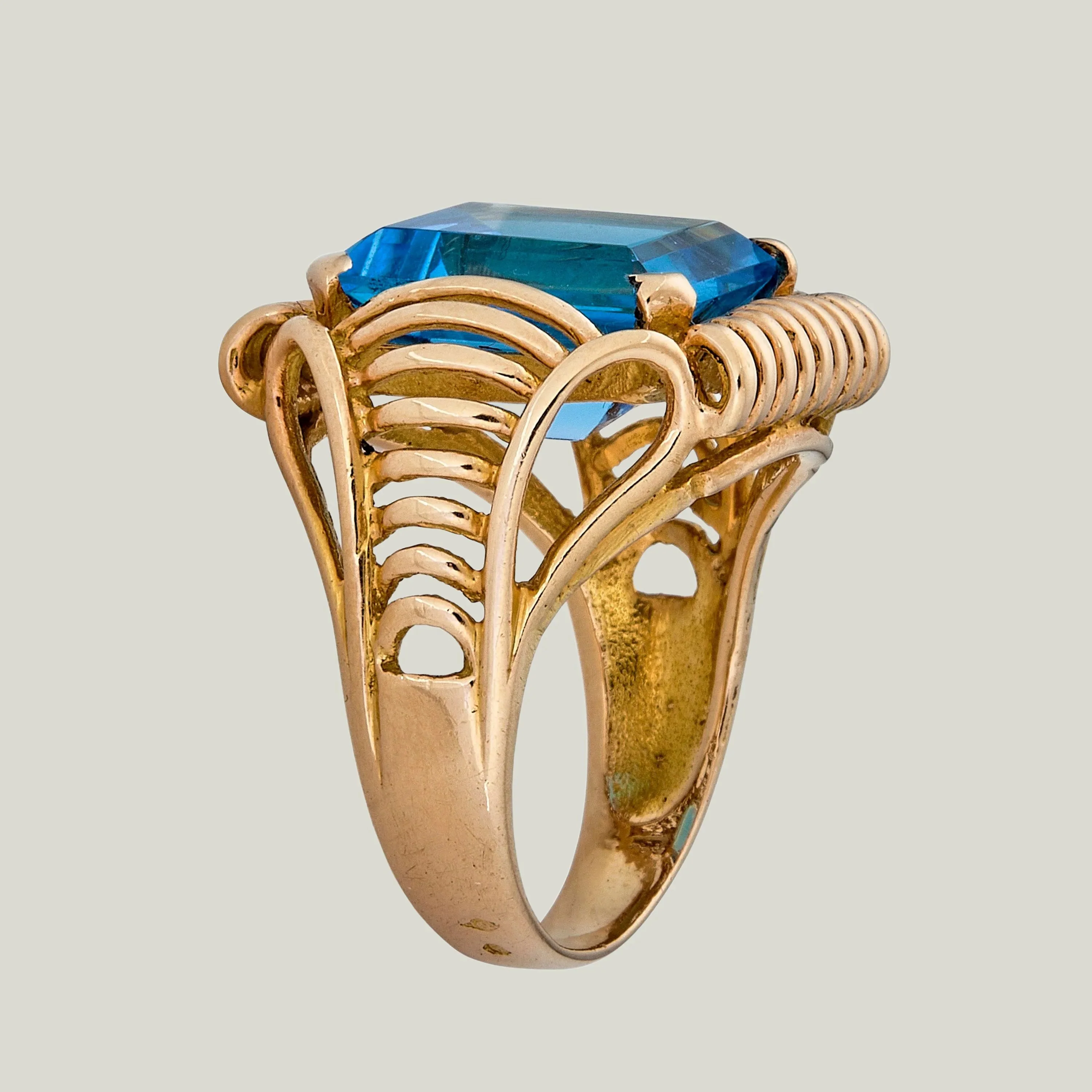 Retro French 18K Yellow Gold Topaz Geometric Ring - Image 2