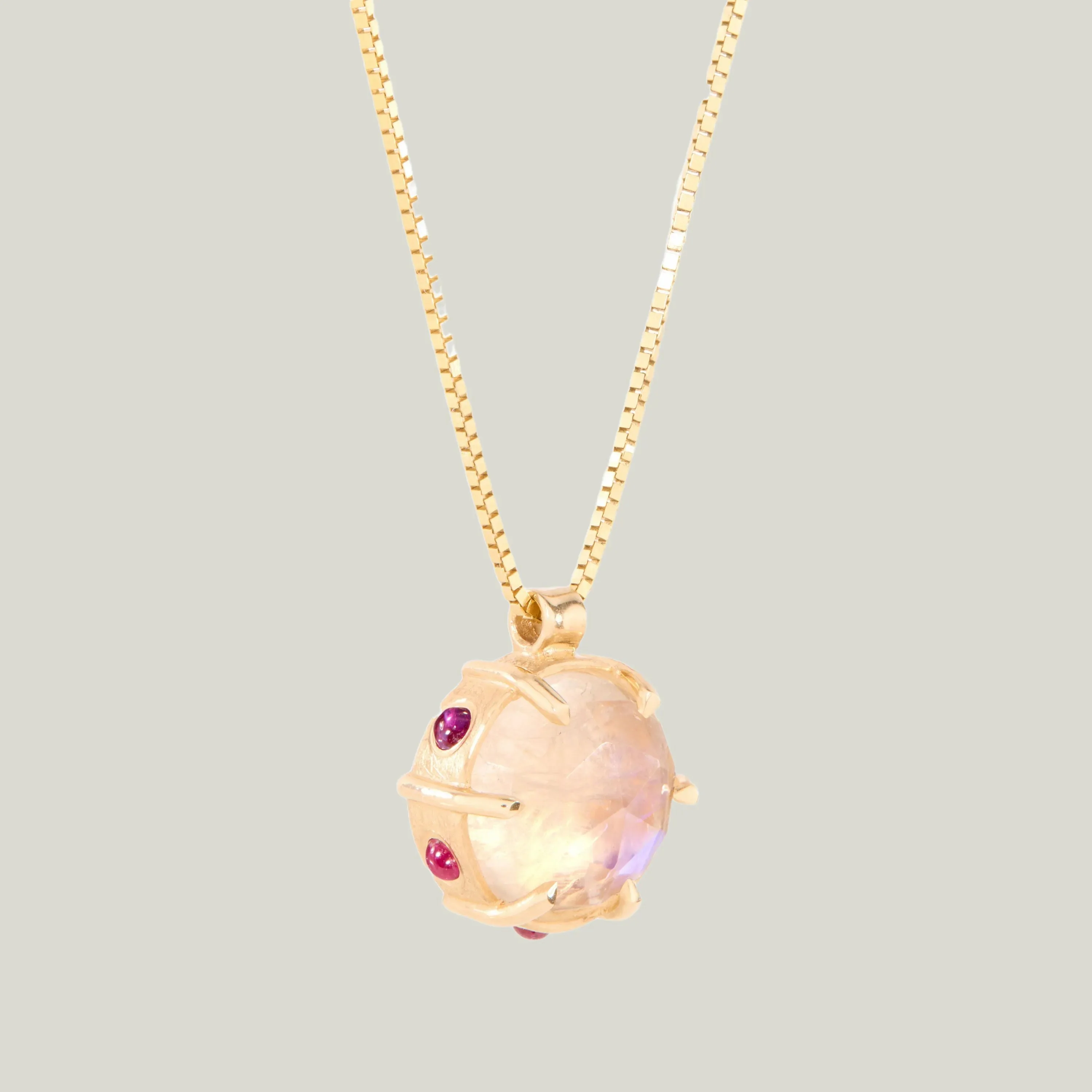 Royal Mile Pendant Necklace