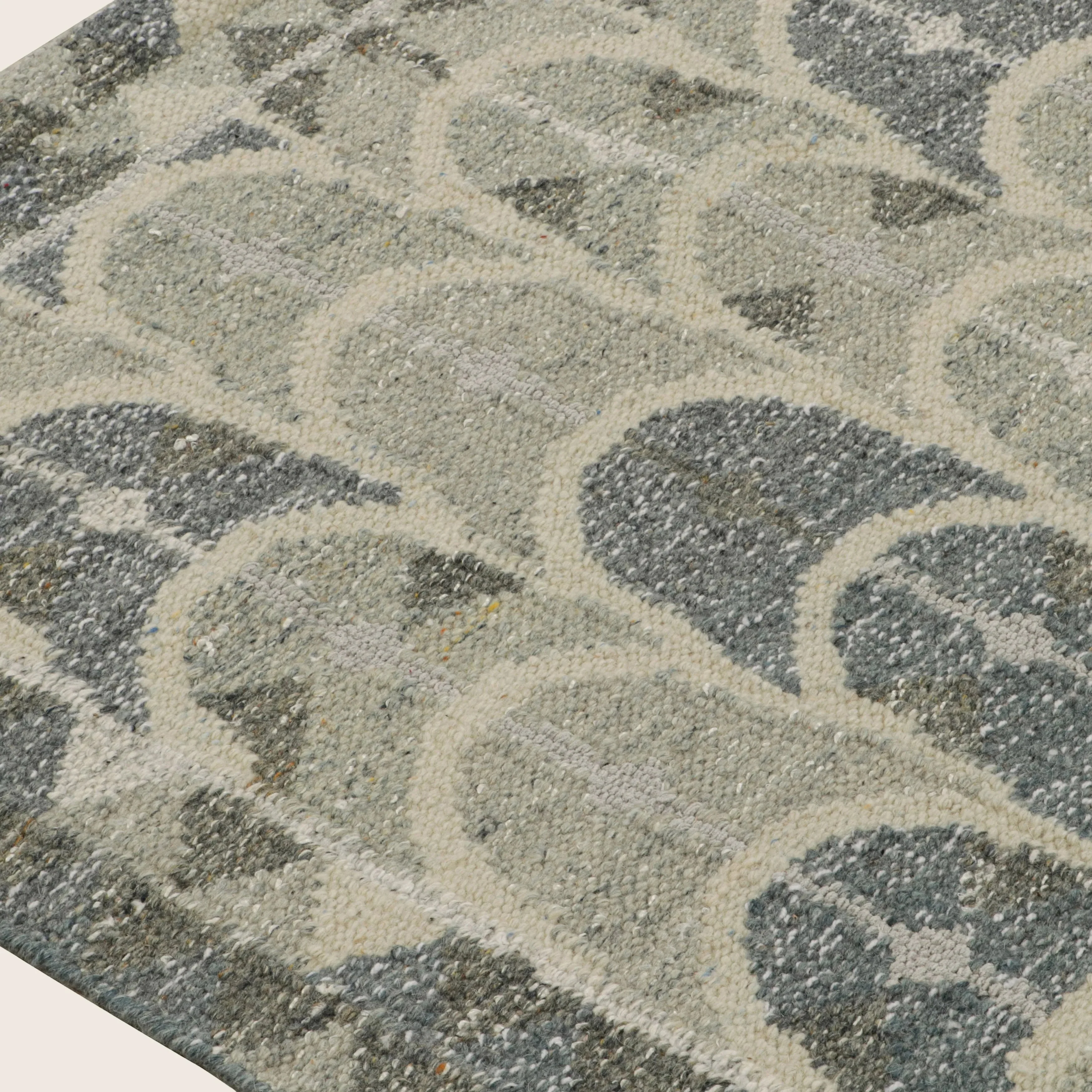 Grey Swedish Flatweave Wool Cotton Blend Rug - 6'1" x 9' - Image 5