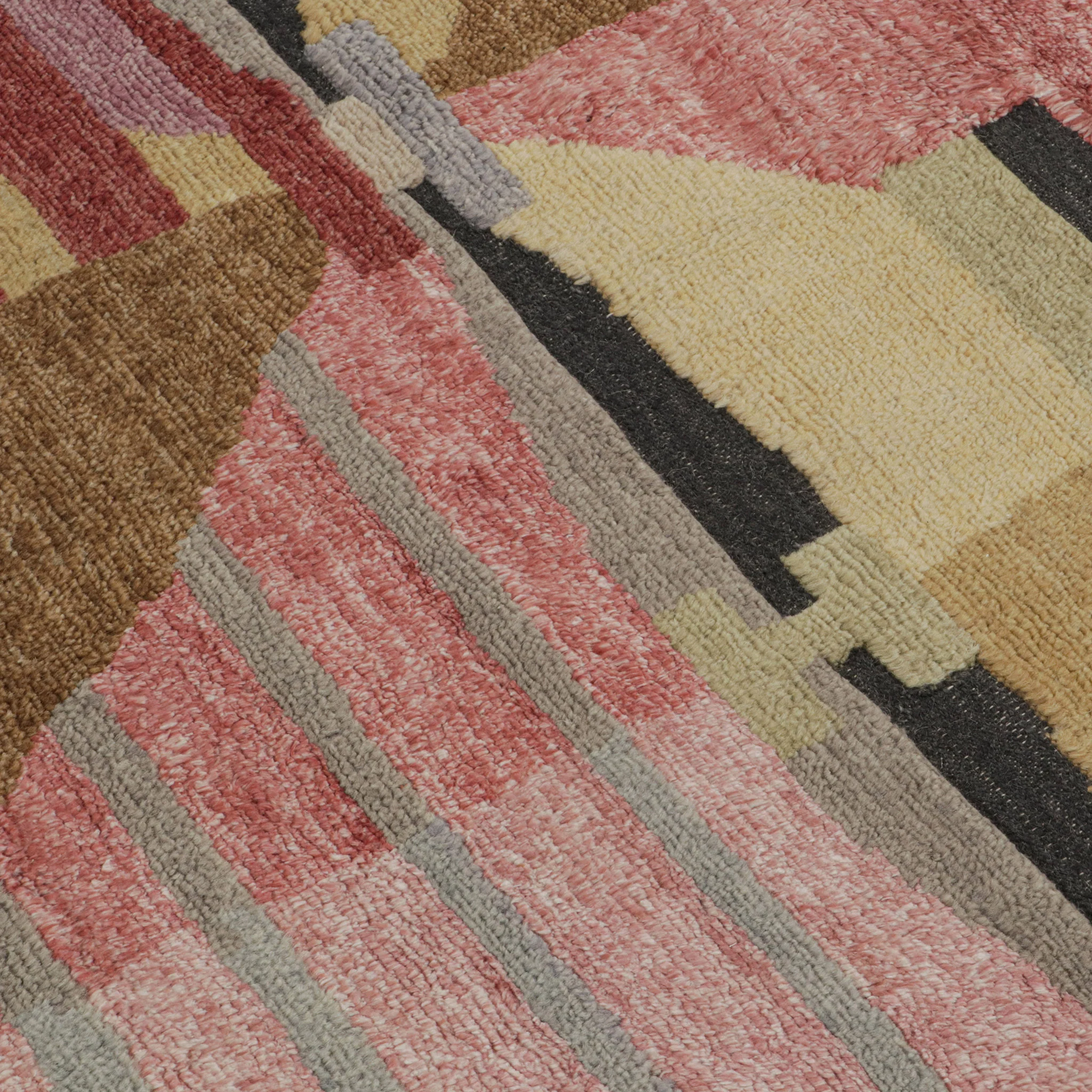 Pink Traditional Wool Rug - 7'11" x 9'10" - Image 5