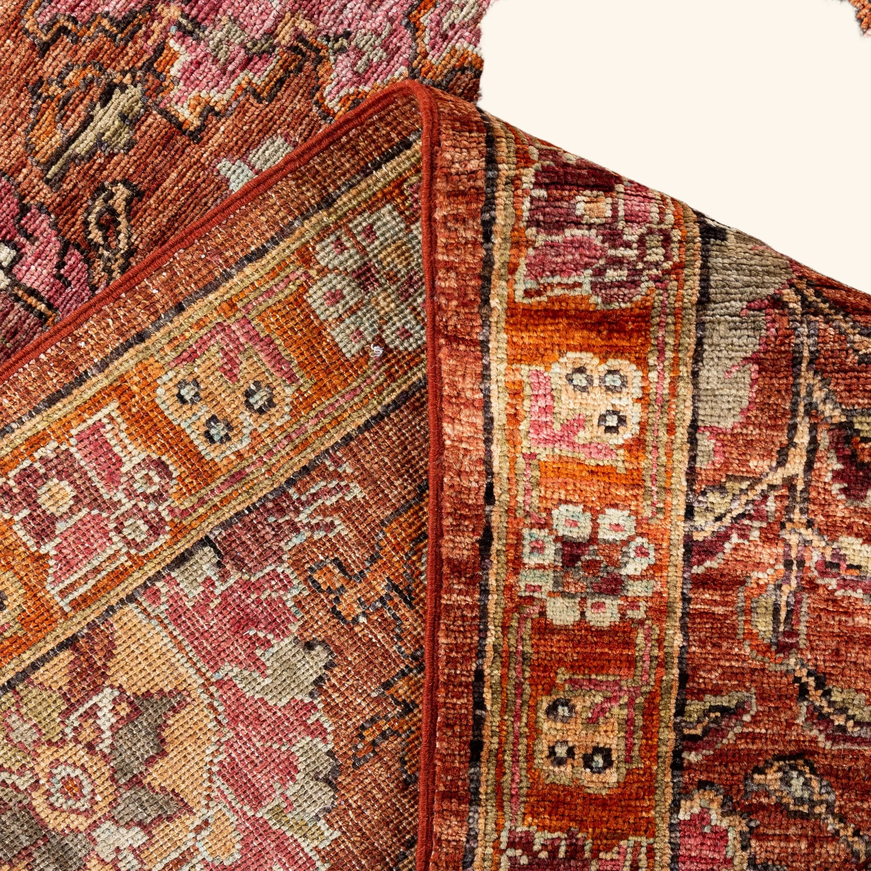 Rust Soluna Traditional Wool Rug - 6' x 9' - Image 6