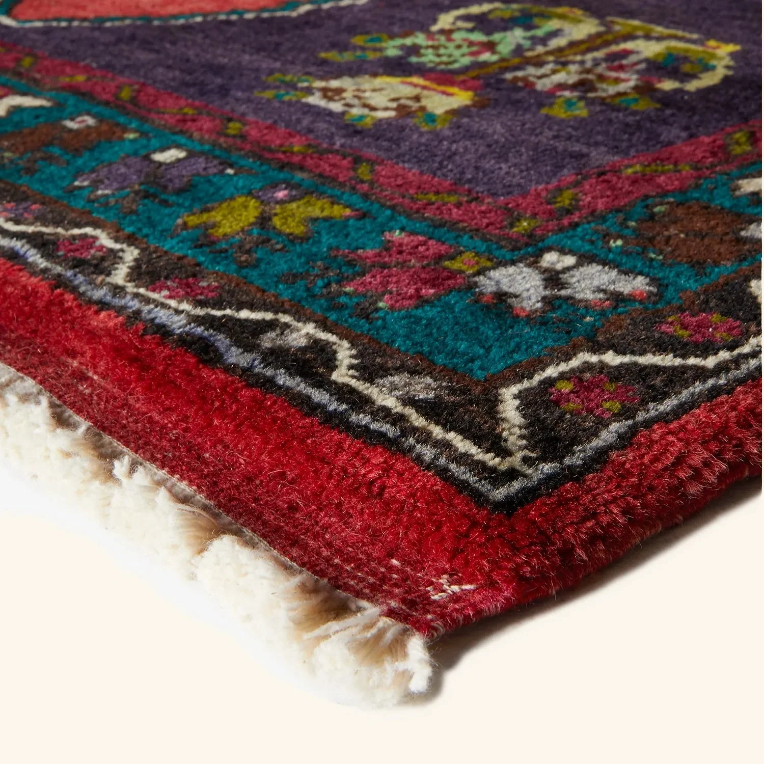 Red & Purple Vintage Wool Prayer Rug - 3'5" x 5'5" - Image 3