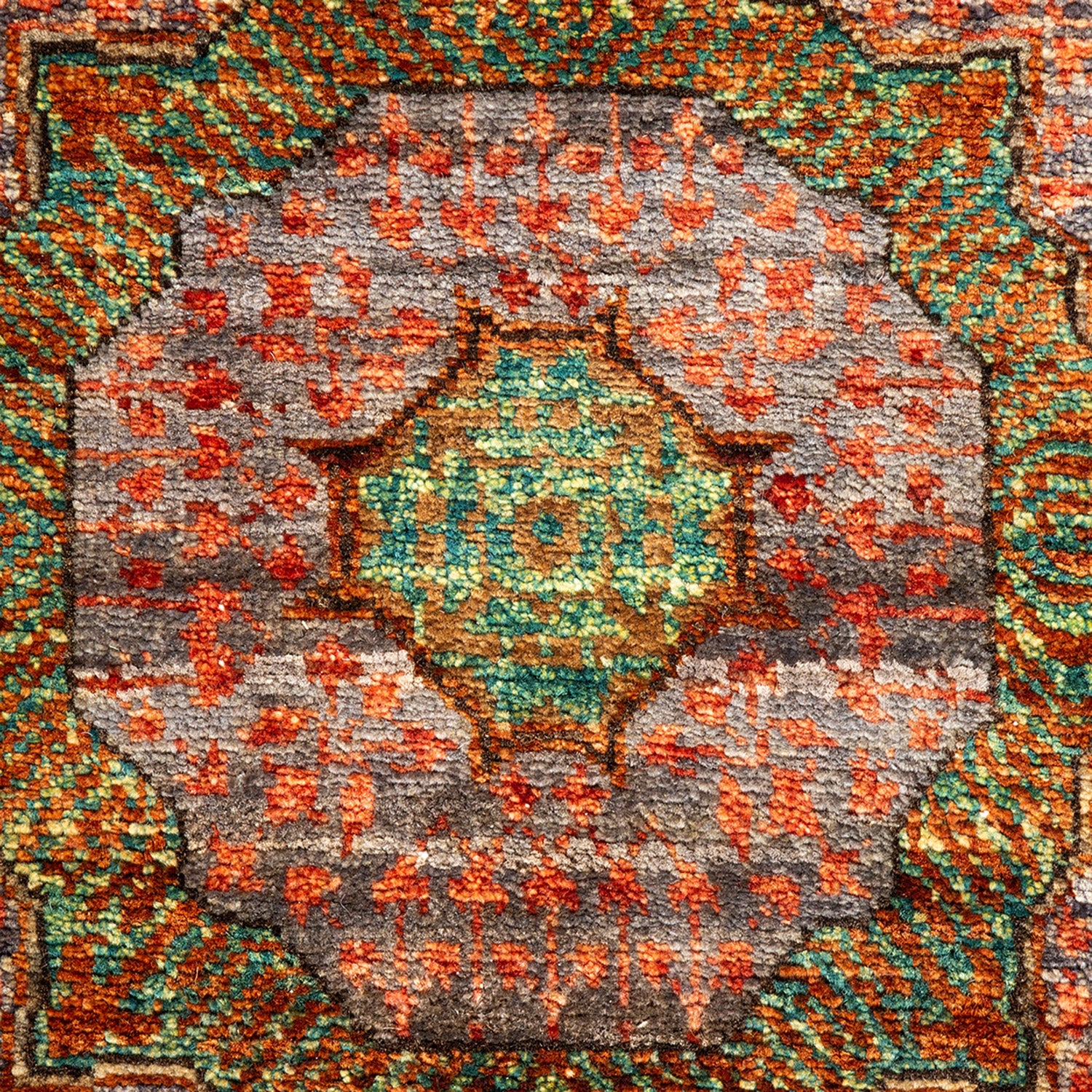 Multicolored Traditional Wool Rug - 3'4" x 4'10" - Image 3