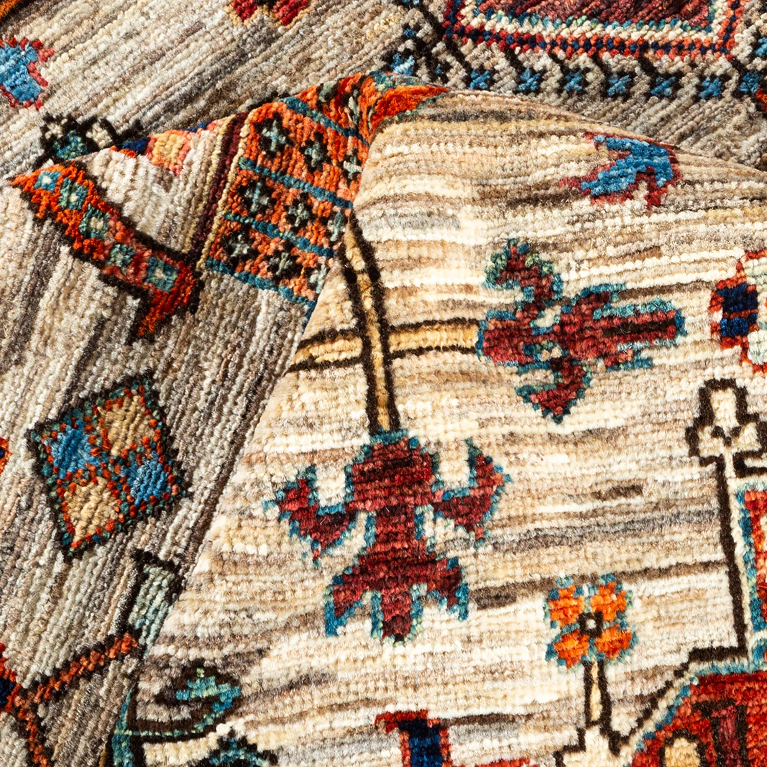Beige Traditional Wool Rug - 5'1" x 6'8" - Image 7