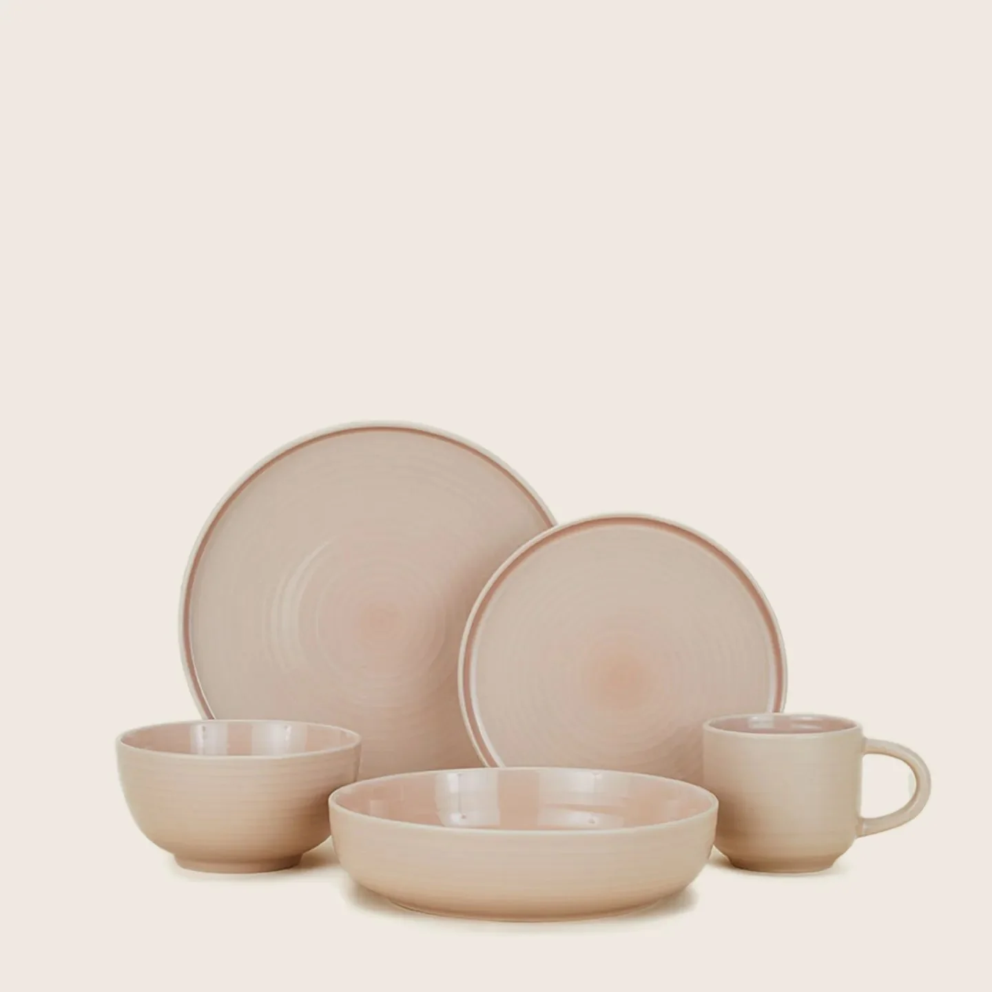 Essential Dinner Plates, Set of 4 - Image 3