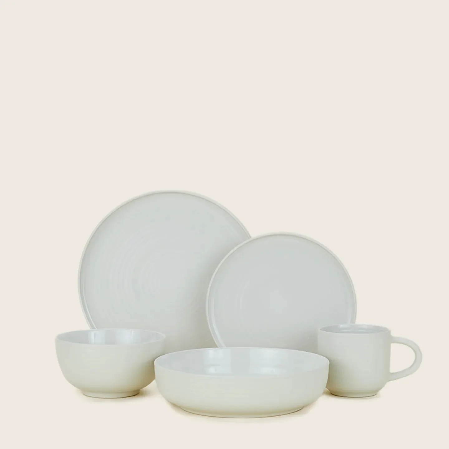 Essential Dinner Plates, Set of 4 - Image 7