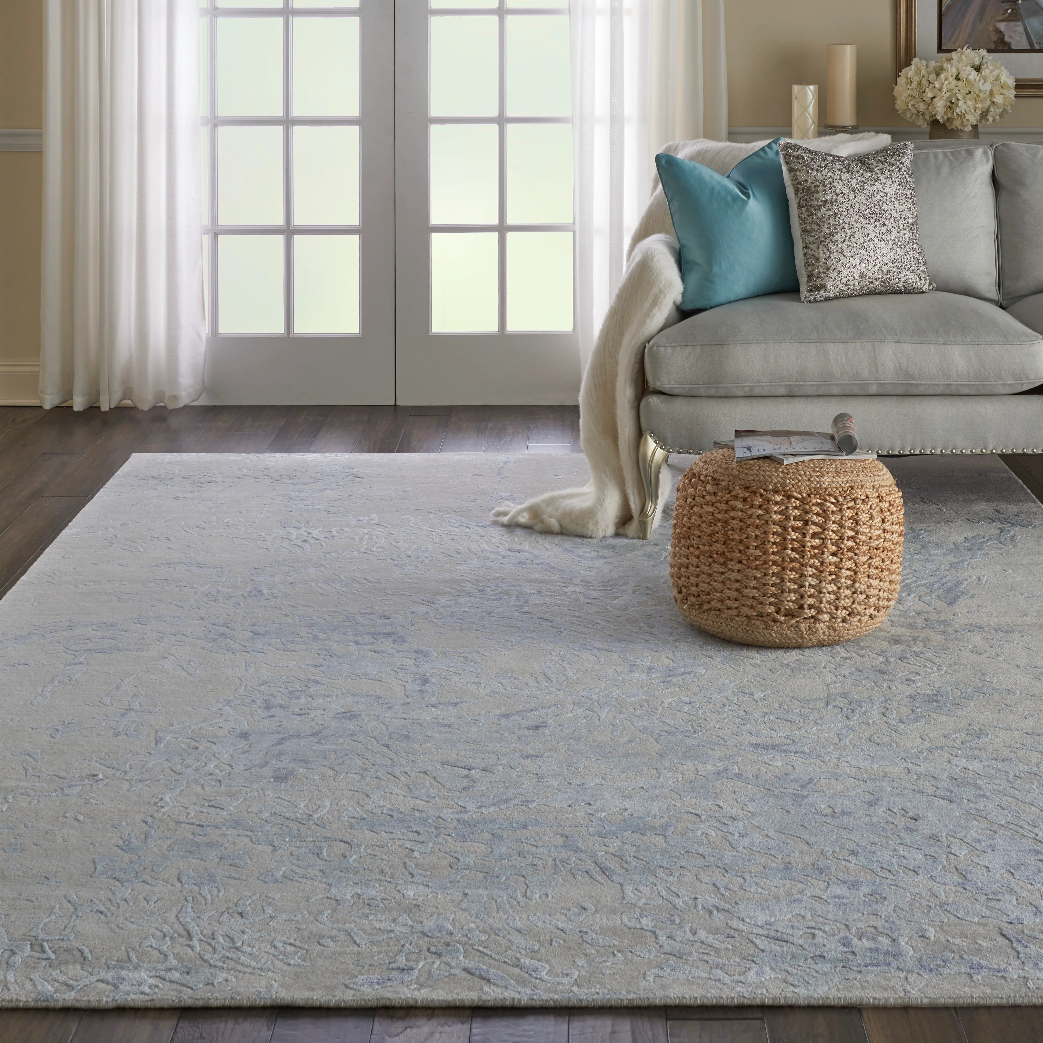 Blue Essentials Modern Bamboo Silk Wool Blend Rug - Image 24