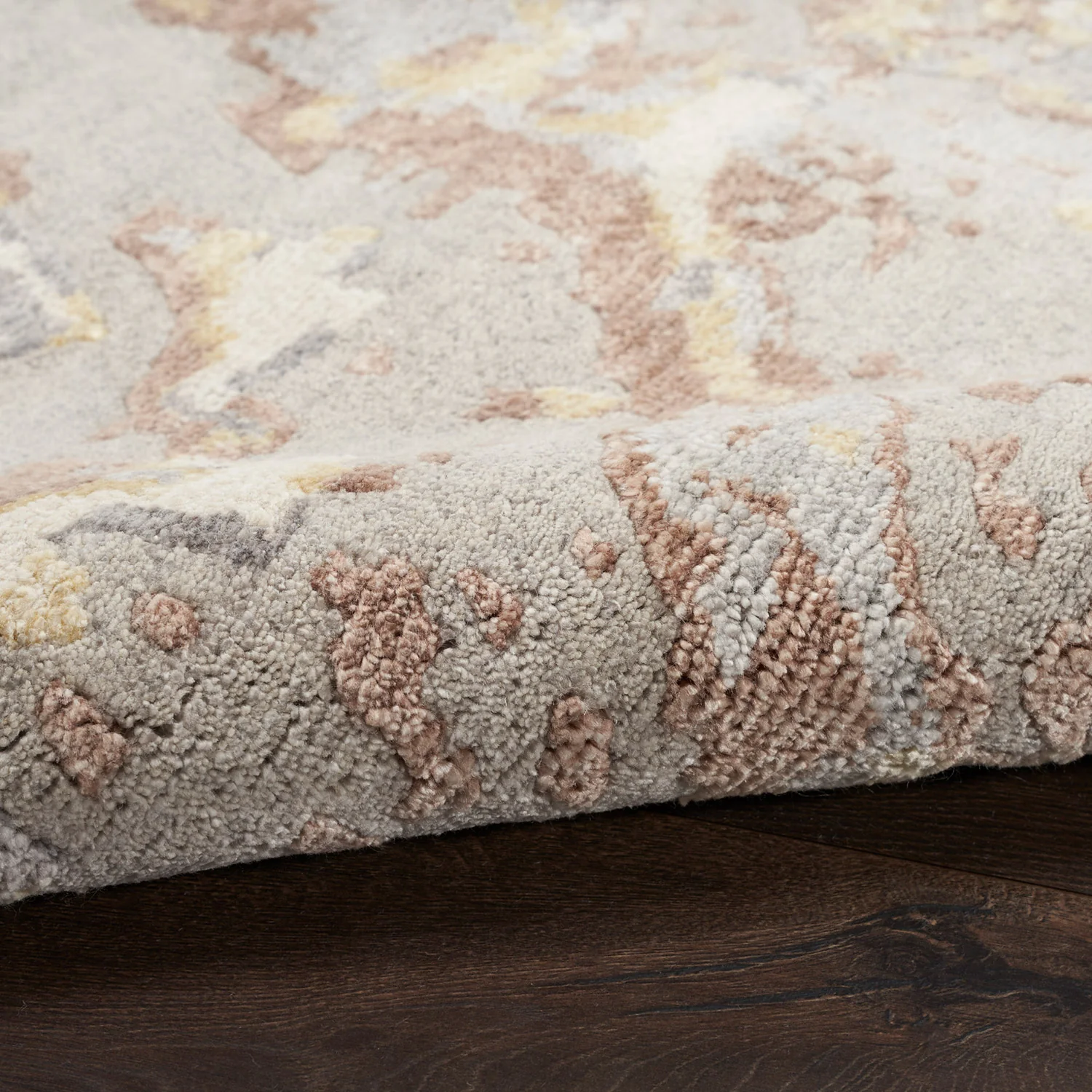 Silver Essentials Modern Bamboo Silk Wool Blend Rug - Image 4